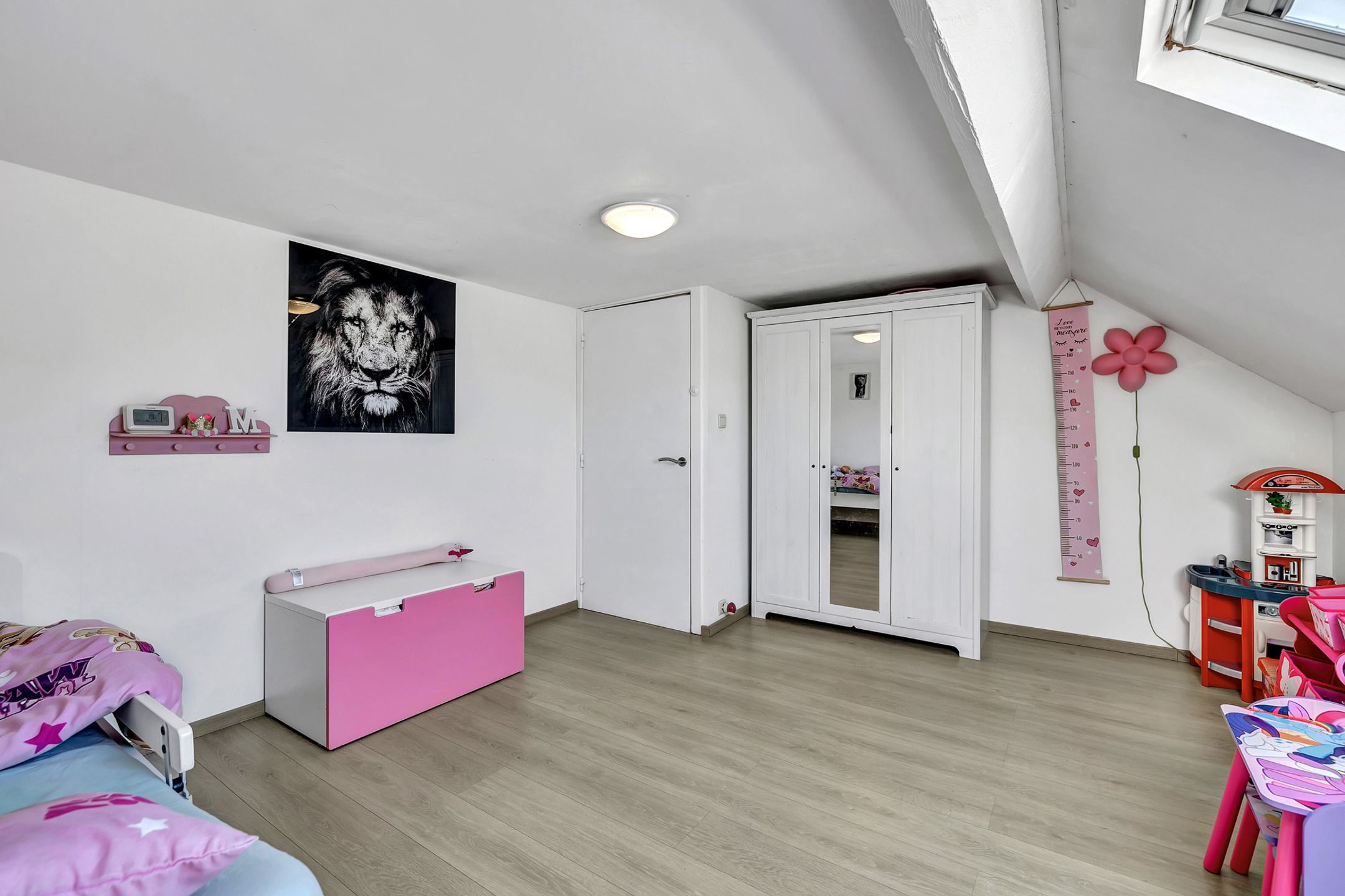 Ruime landelijke villa met 7 slaapkamers en prachtig tuin foto 15