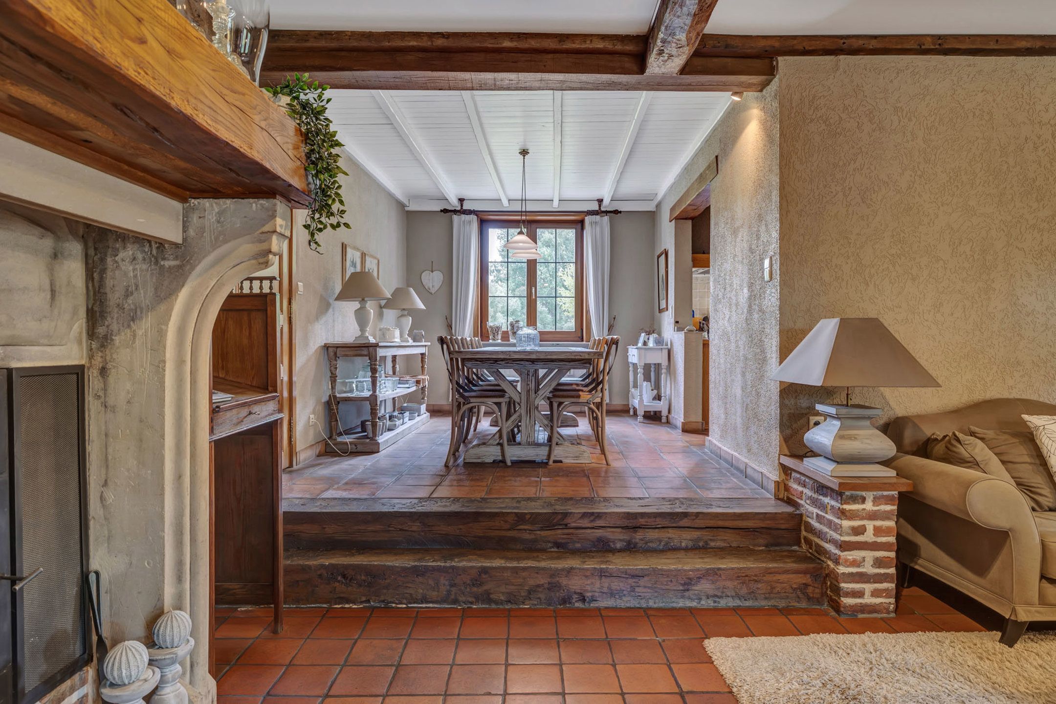 Karaktervolle woning op 15a17ca foto 9