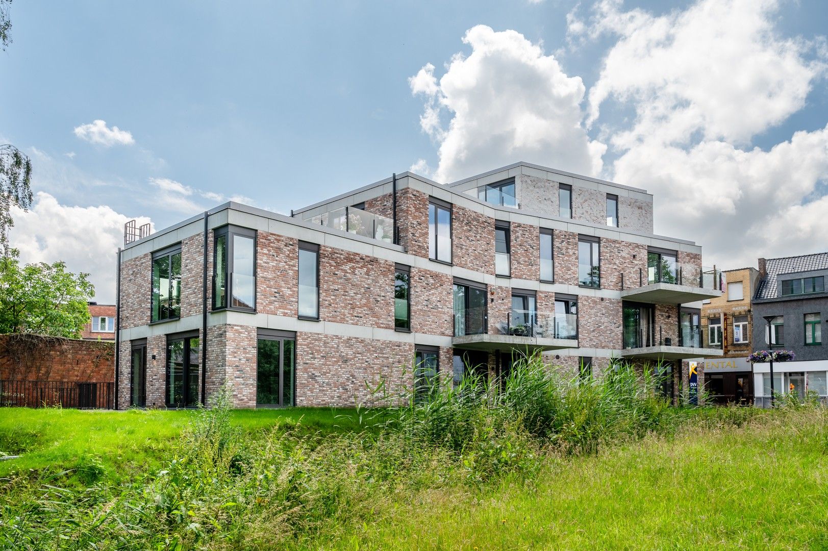 Gelijkvloers 2 slaapkamer nieuwbouw appartement in het centrum foto 19