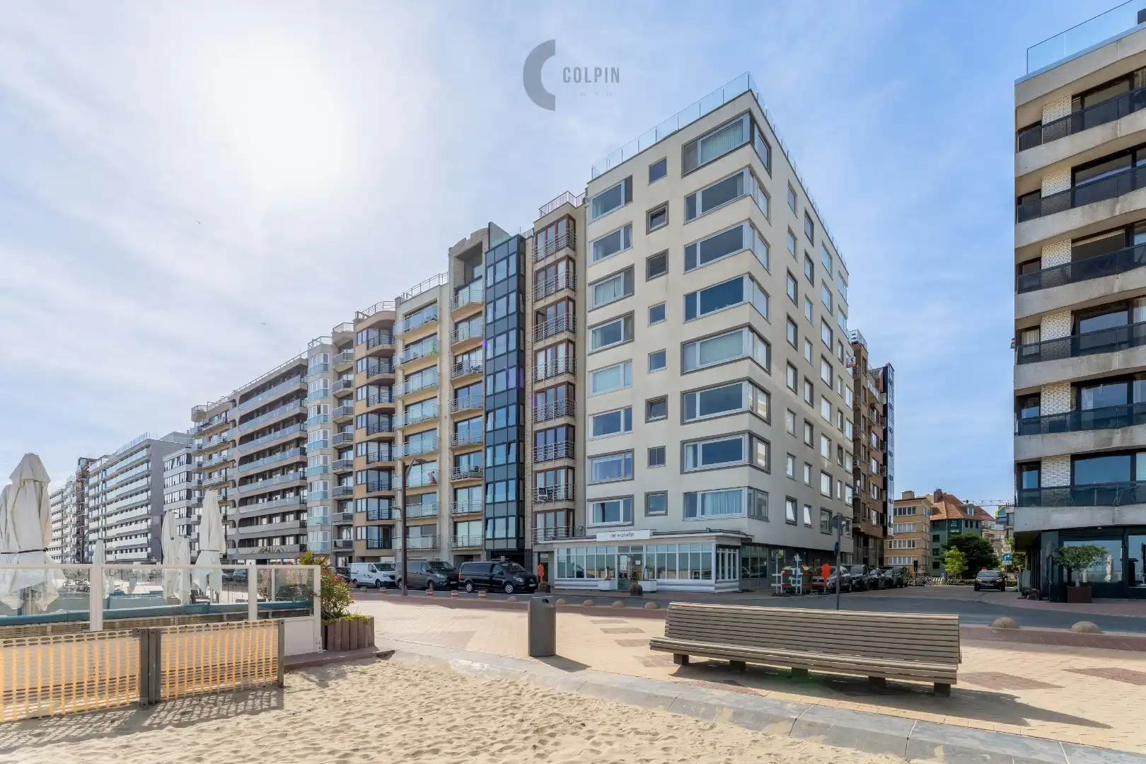 Smaakvol en instapklaar 2 slaapkamerappartement met zijdelings zeezicht foto 2