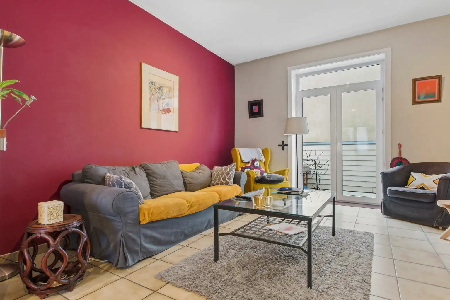 RUIME ALLEENSTAANDE WONING IN DOODLOPENDE STRAAT foto 4