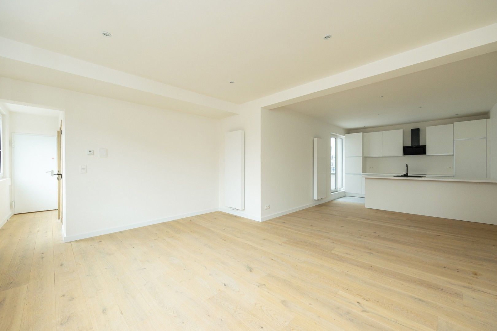 APPARTEMENT MET TERRAS foto {{pictureIndex}}