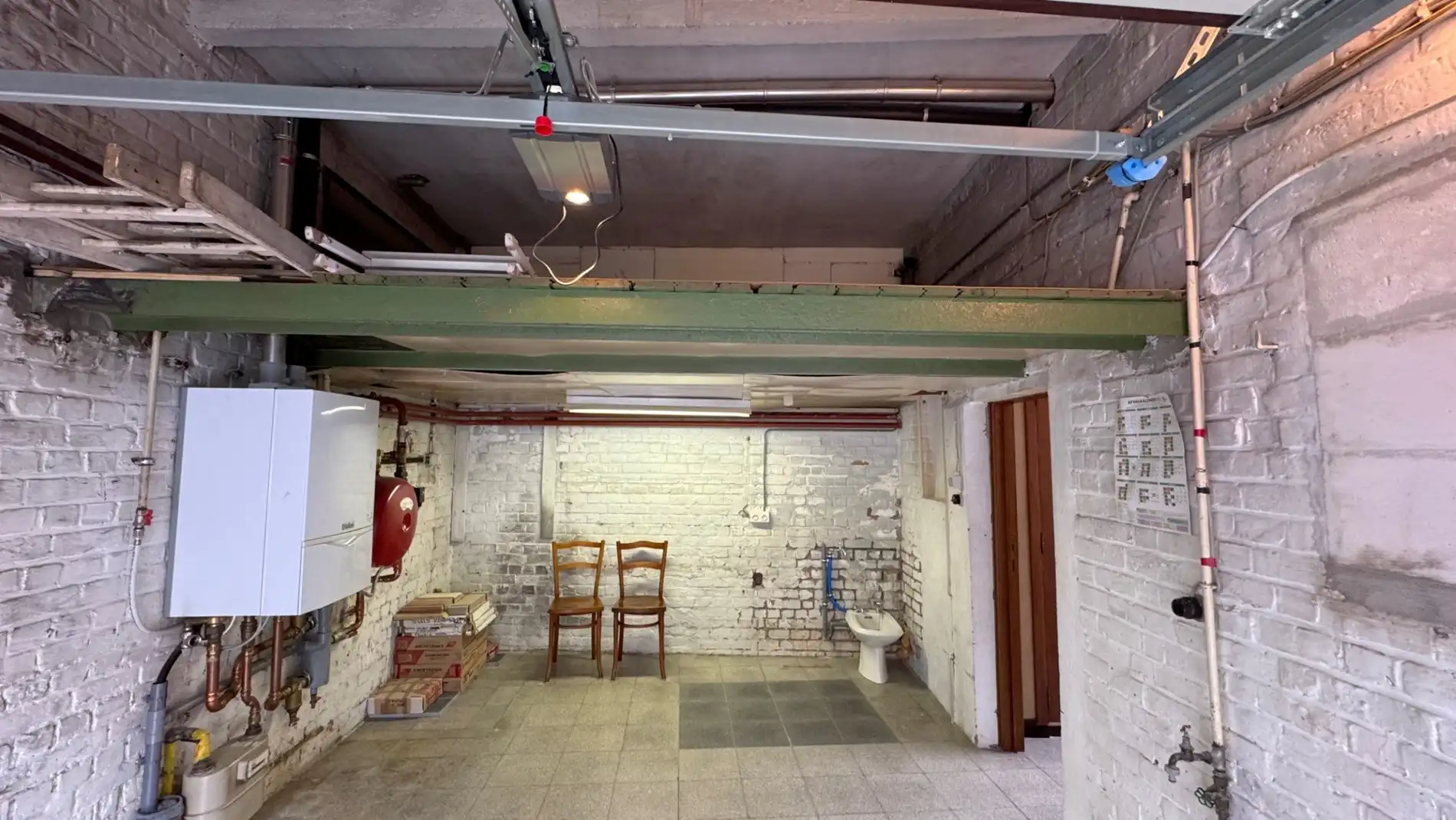 Femina - Gebouw met 3 appartementen foto 11
