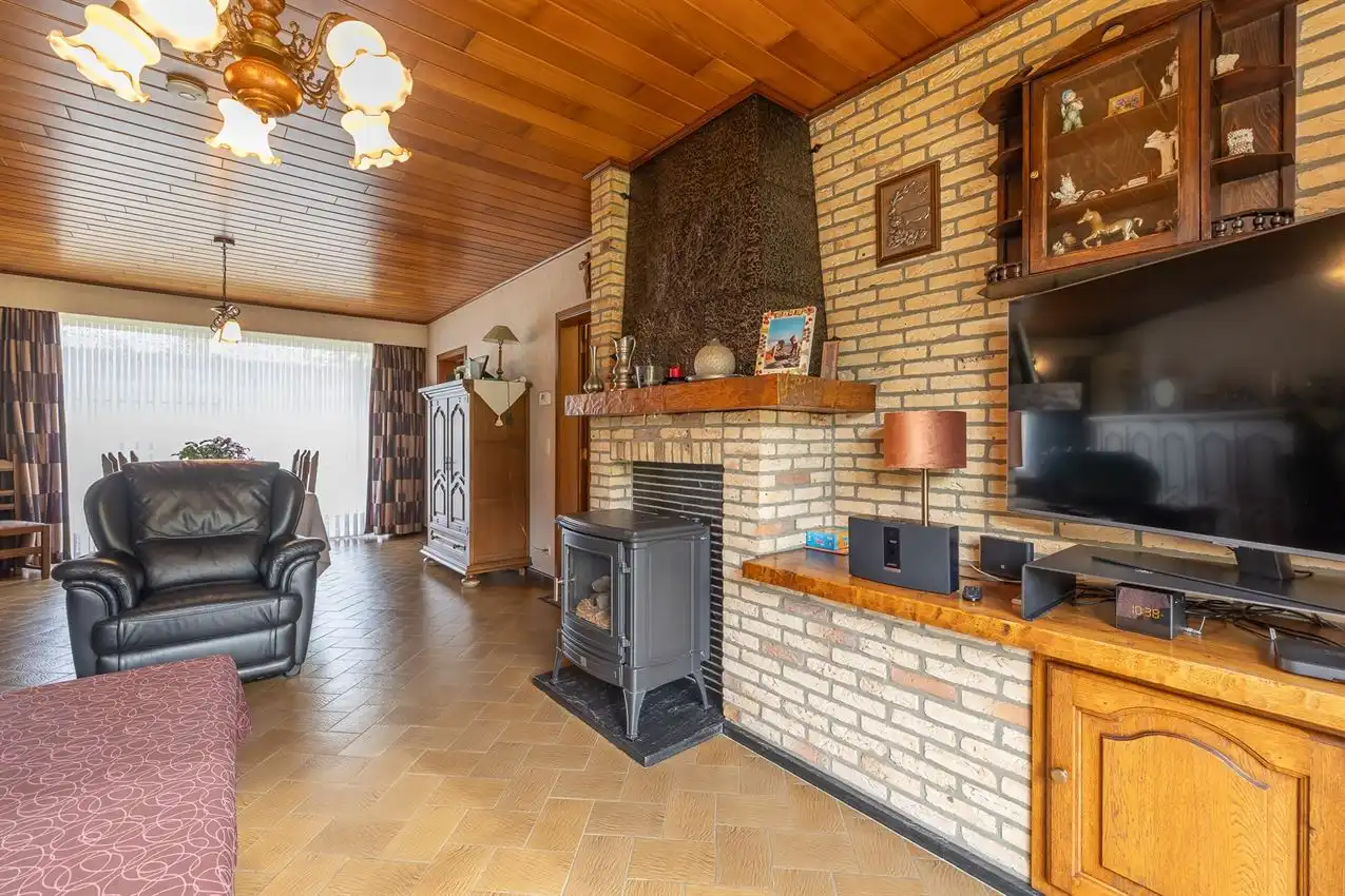 Charmante gelijkvloerse woning met 3slk,  tuin en garage foto 8