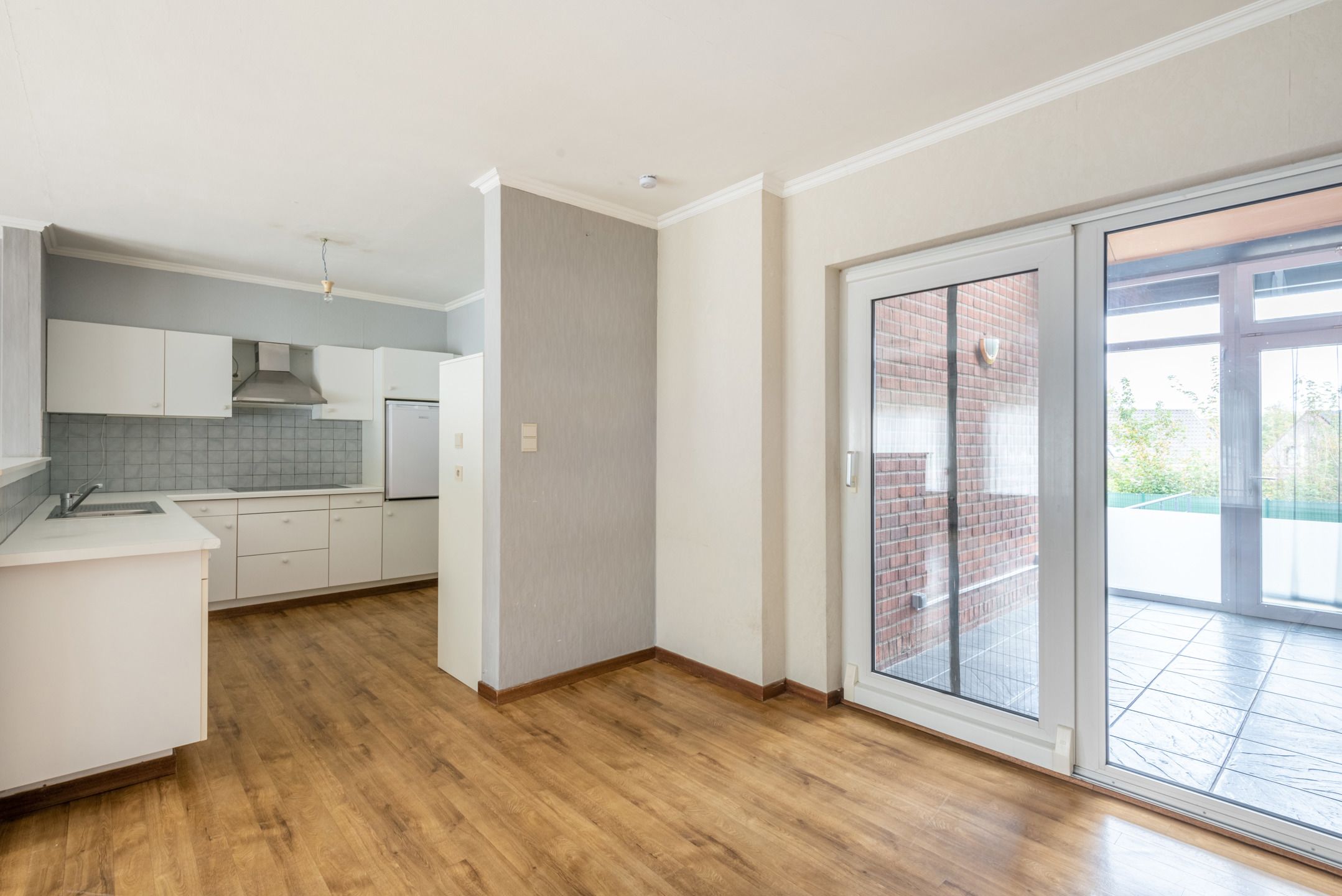 Gelijkvloerse woning met inpandige garage  foto 8