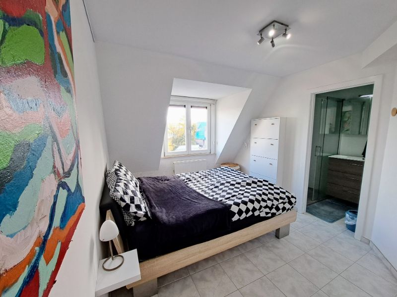 Ongemeubeld en gezellig duplex-appartement met 2 slaapkamers in een kleinschalige residentie foto 5