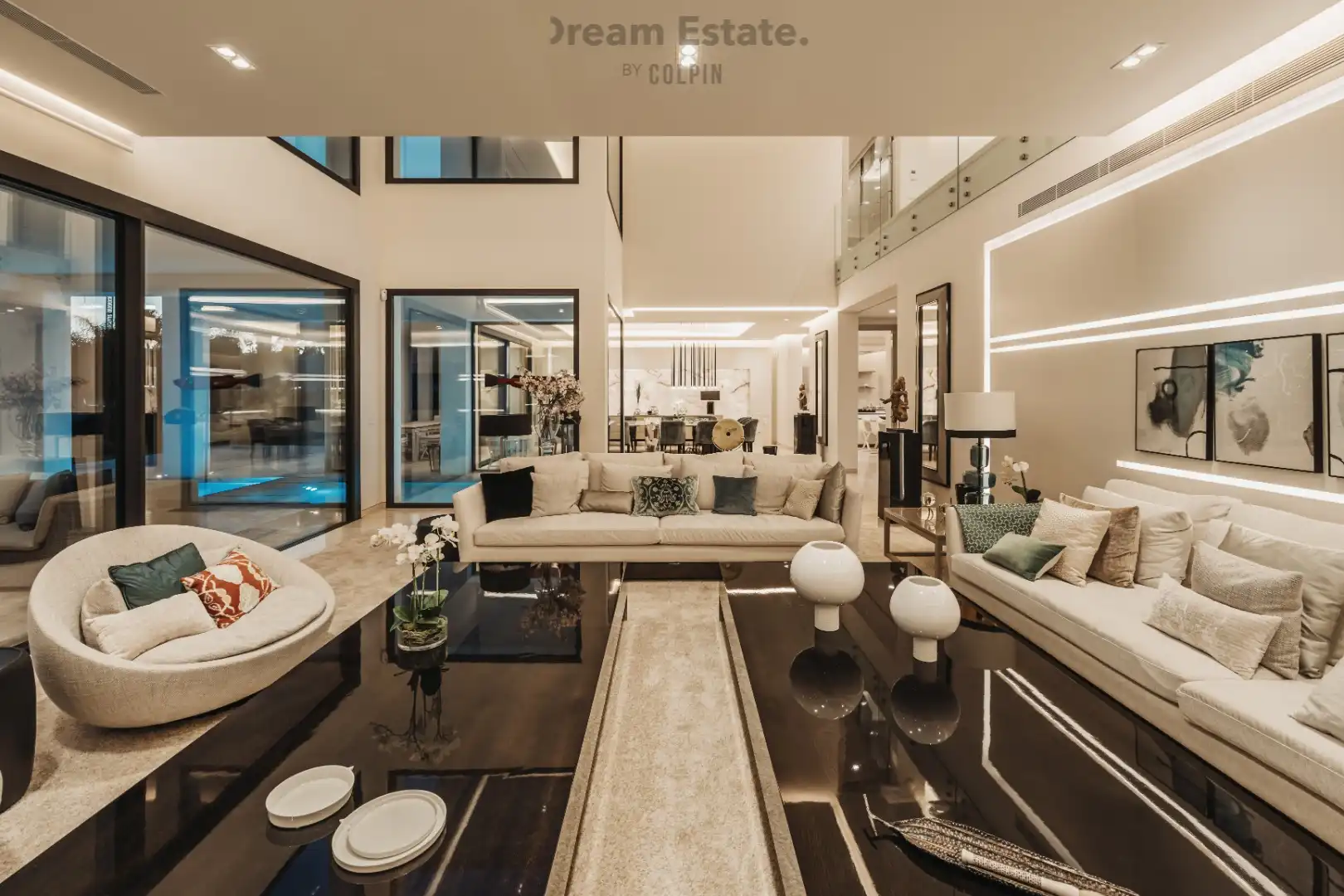 Moderne luxe villa te Nueva Andalucia, La Cerquilla (Marbella) foto 16