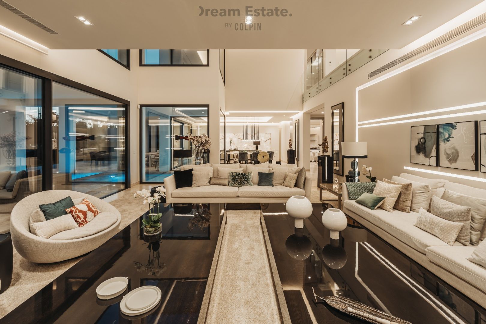 Moderne luxe villa te Nueva Andalucia, La Cerquilla (Marbella) foto 16