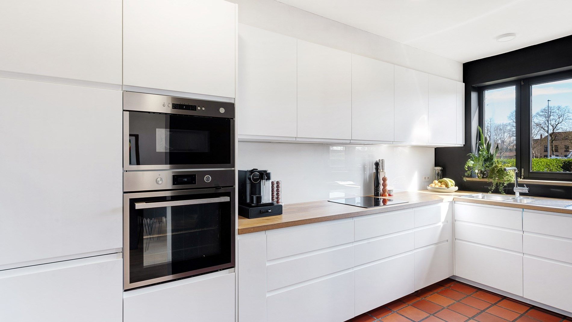Mooi gelegen appartement (137 m²) te Brugge. Parking inbegrepen. foto 11