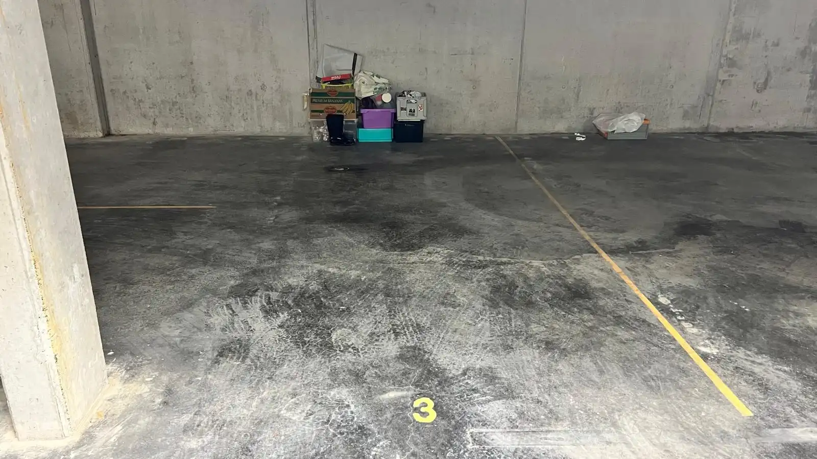 Parkeerplaats te huur Spoorwegstraat 19/Stpl 3 - 9940 Evergem