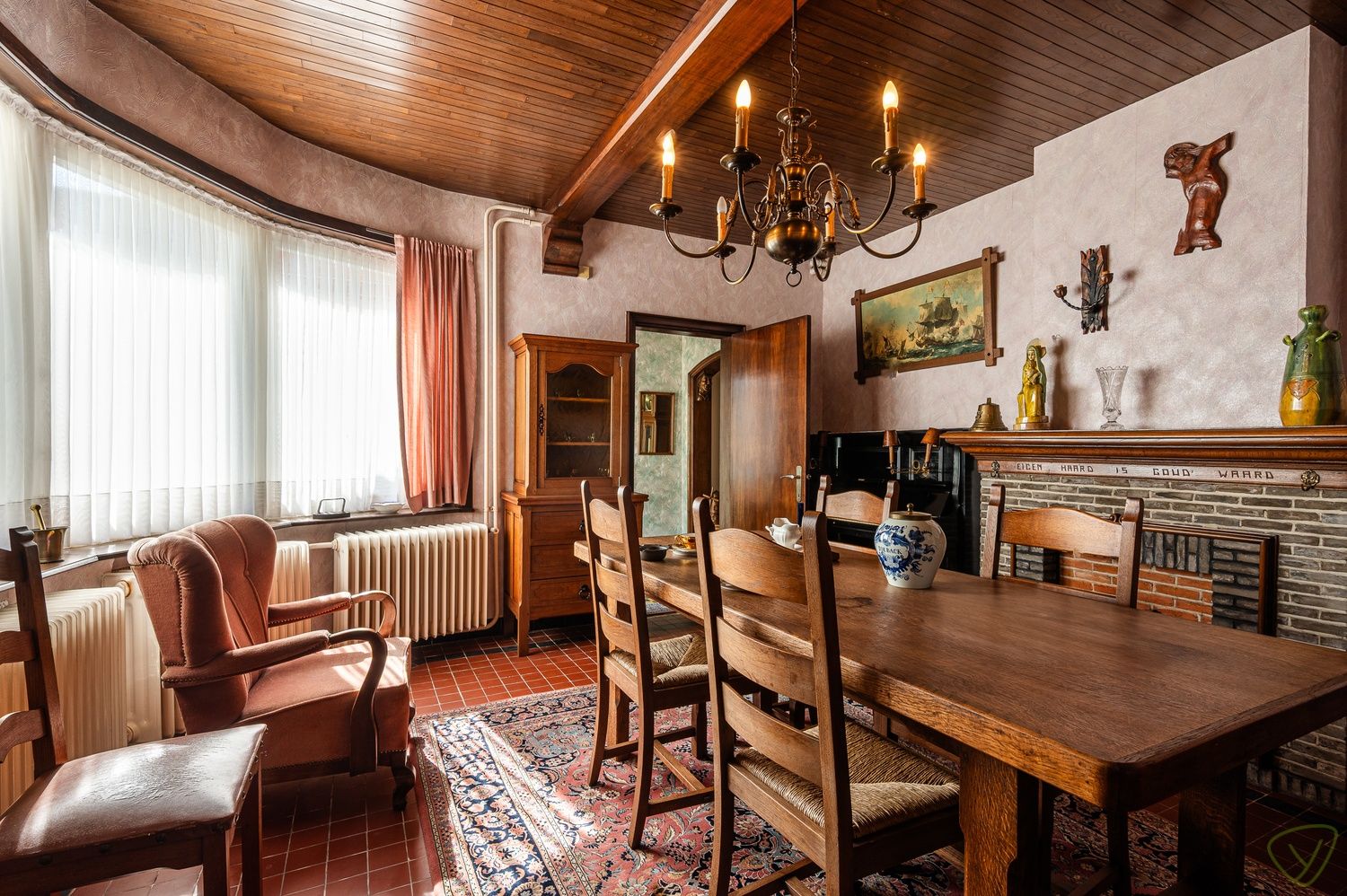 Woning met winkelruimte te koop in het centrum van Ursel foto 9