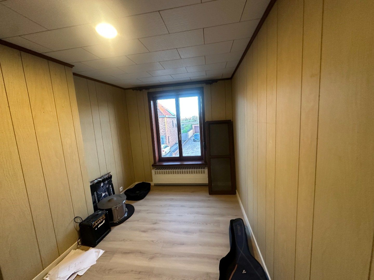 Ruime woning met zonnige tuin in centrum Merkem foto 12