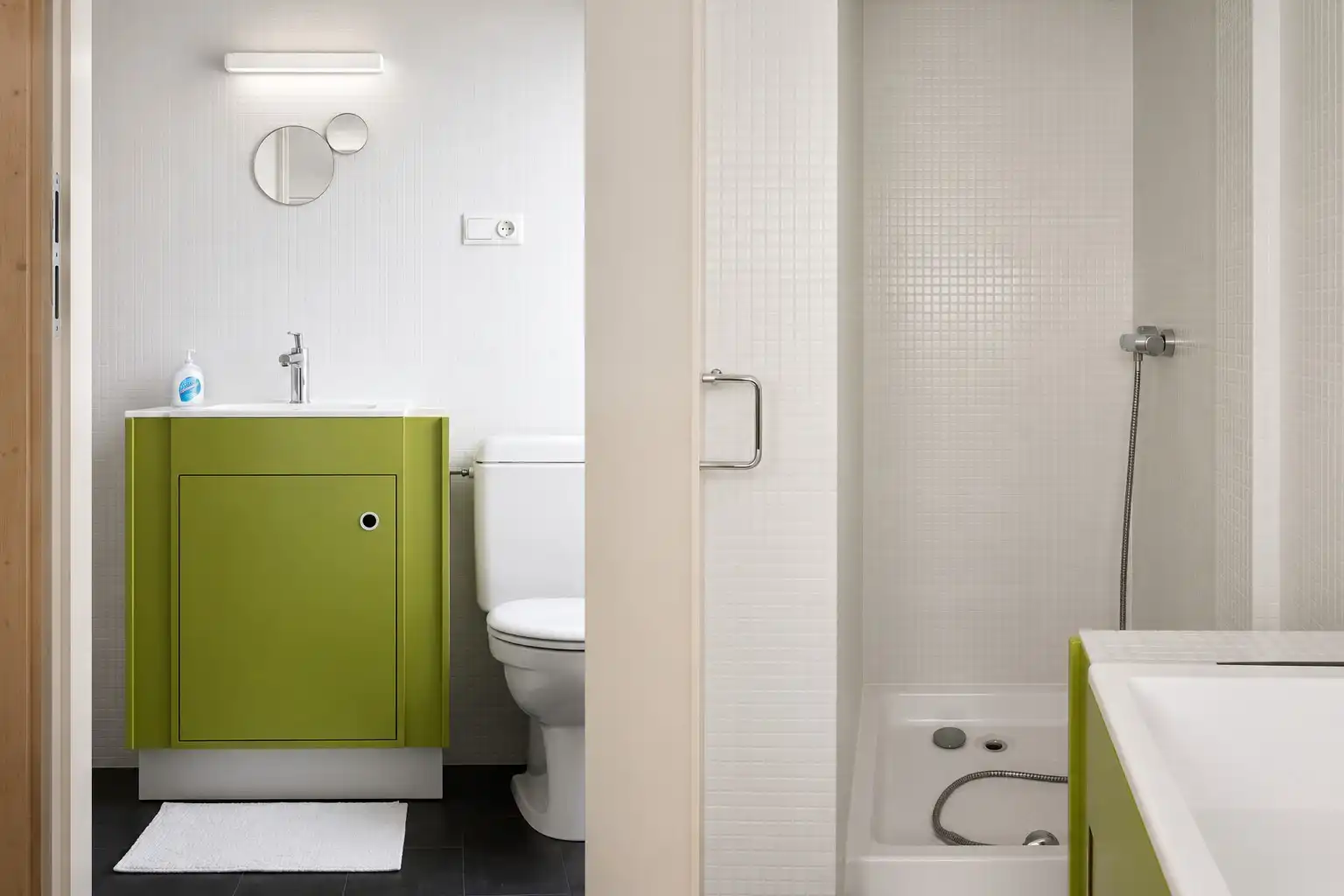 Volledig gerenoveerd 1 slaapkamer appartement te koop in het Park Atlantis te De Haan aan zee. foto 6