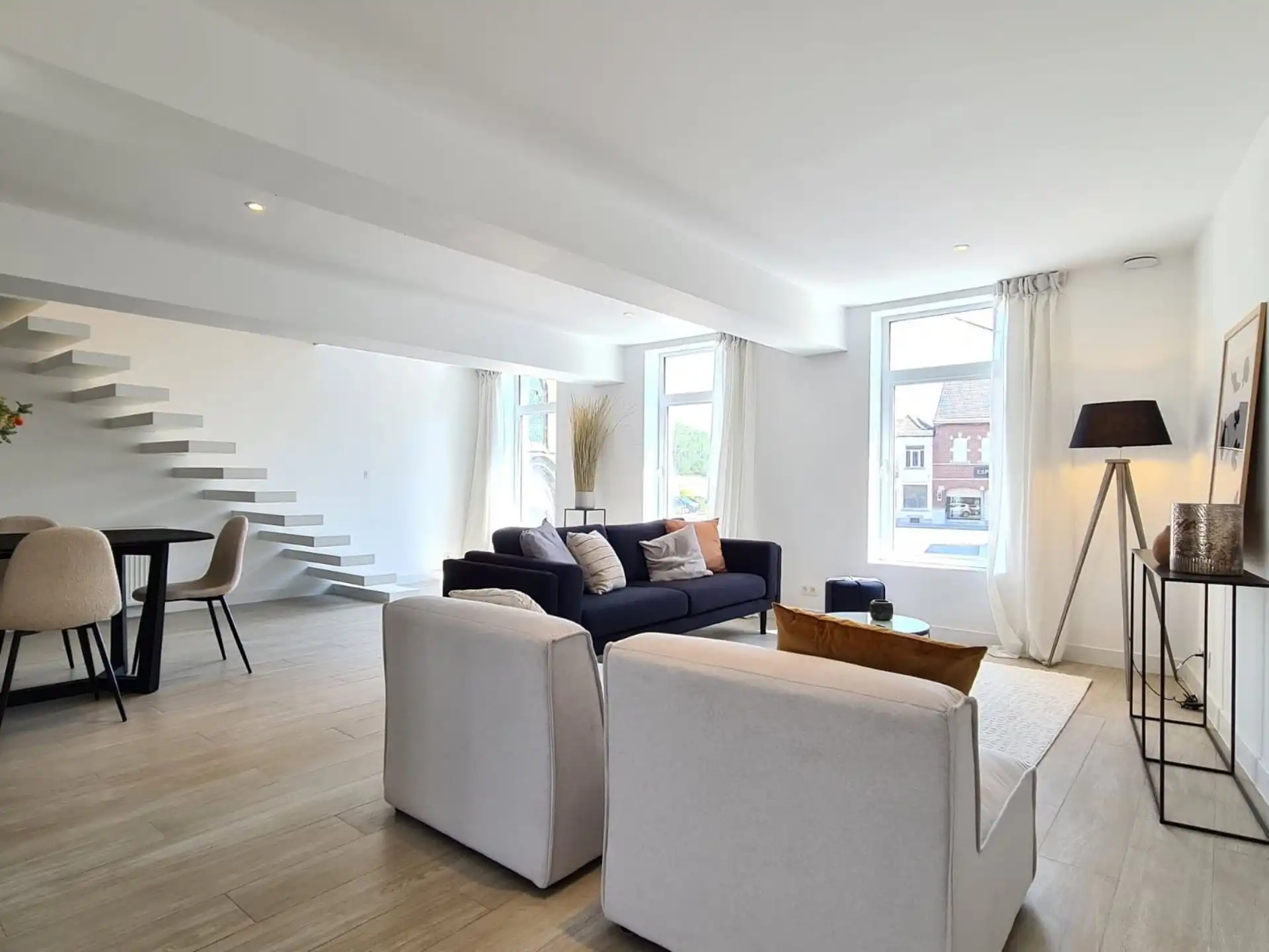 Topgelegen appartement met 3 slaapkamers en 2 badkamers  foto 5