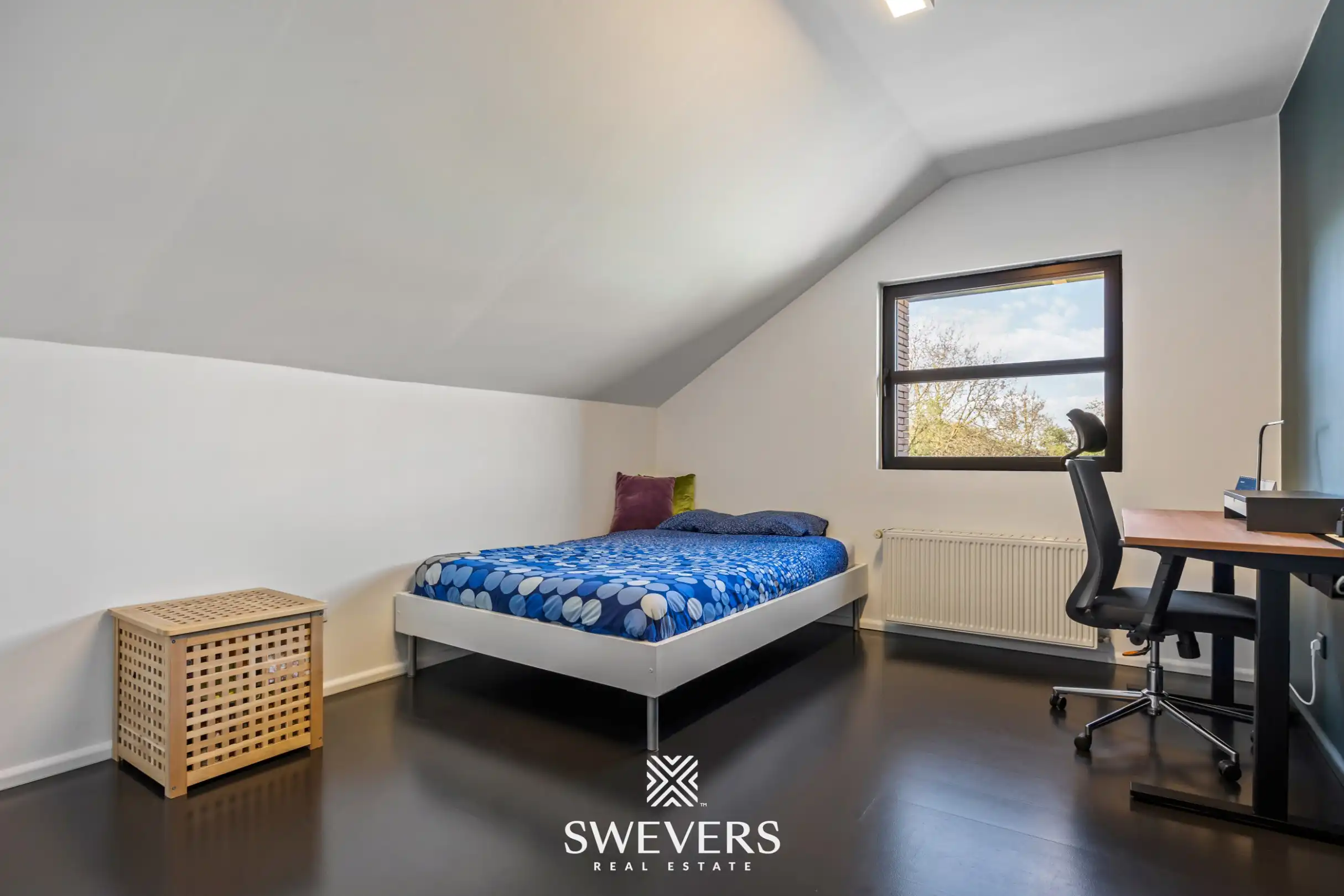 Instapklare open bebouwing met ruime tuin en prachtig uitzicht tussen de boomgaarden in Gingelom foto 18