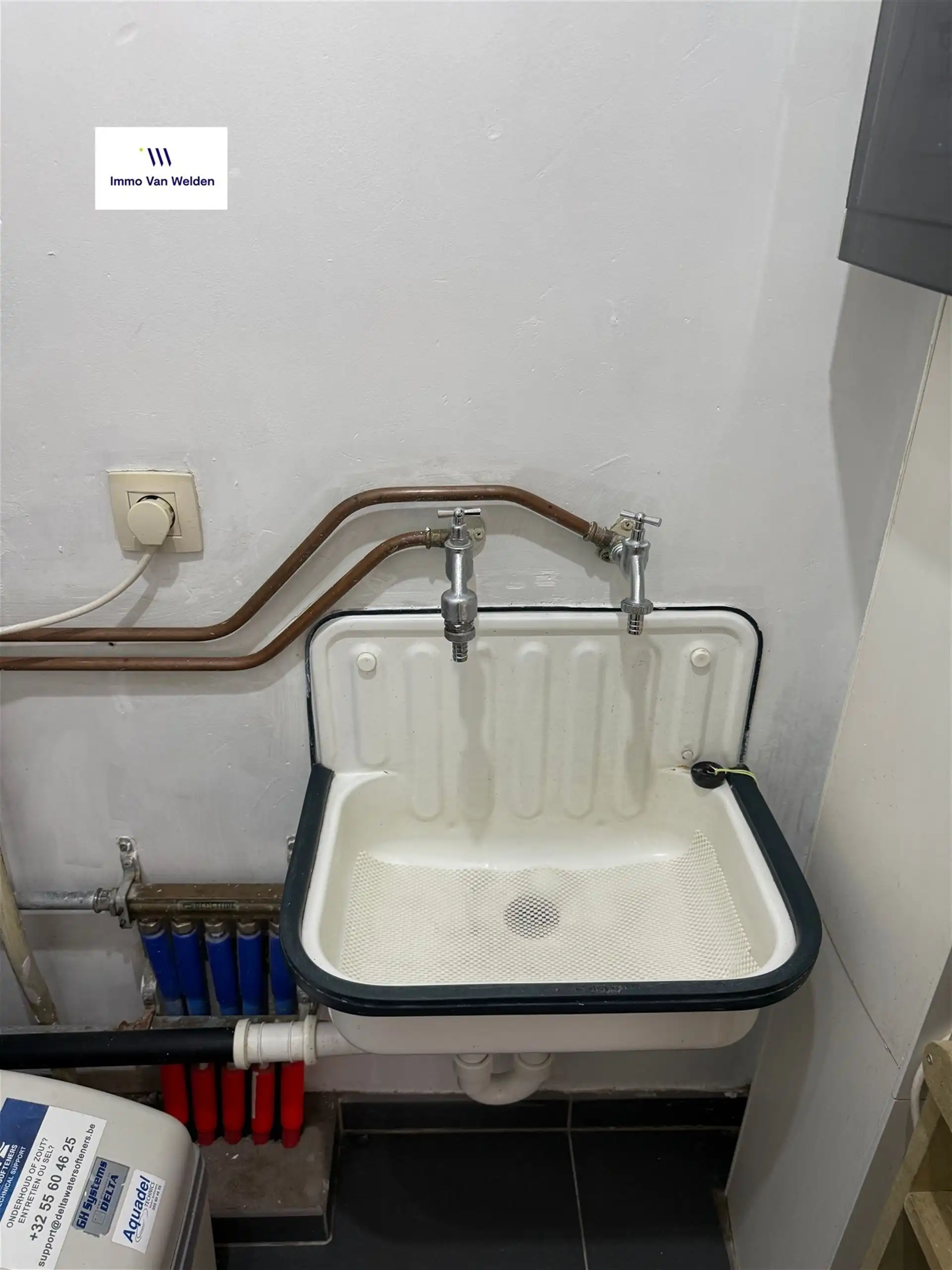 Stijlvol appartement met 2 slaapkamers, terras en garage foto 15