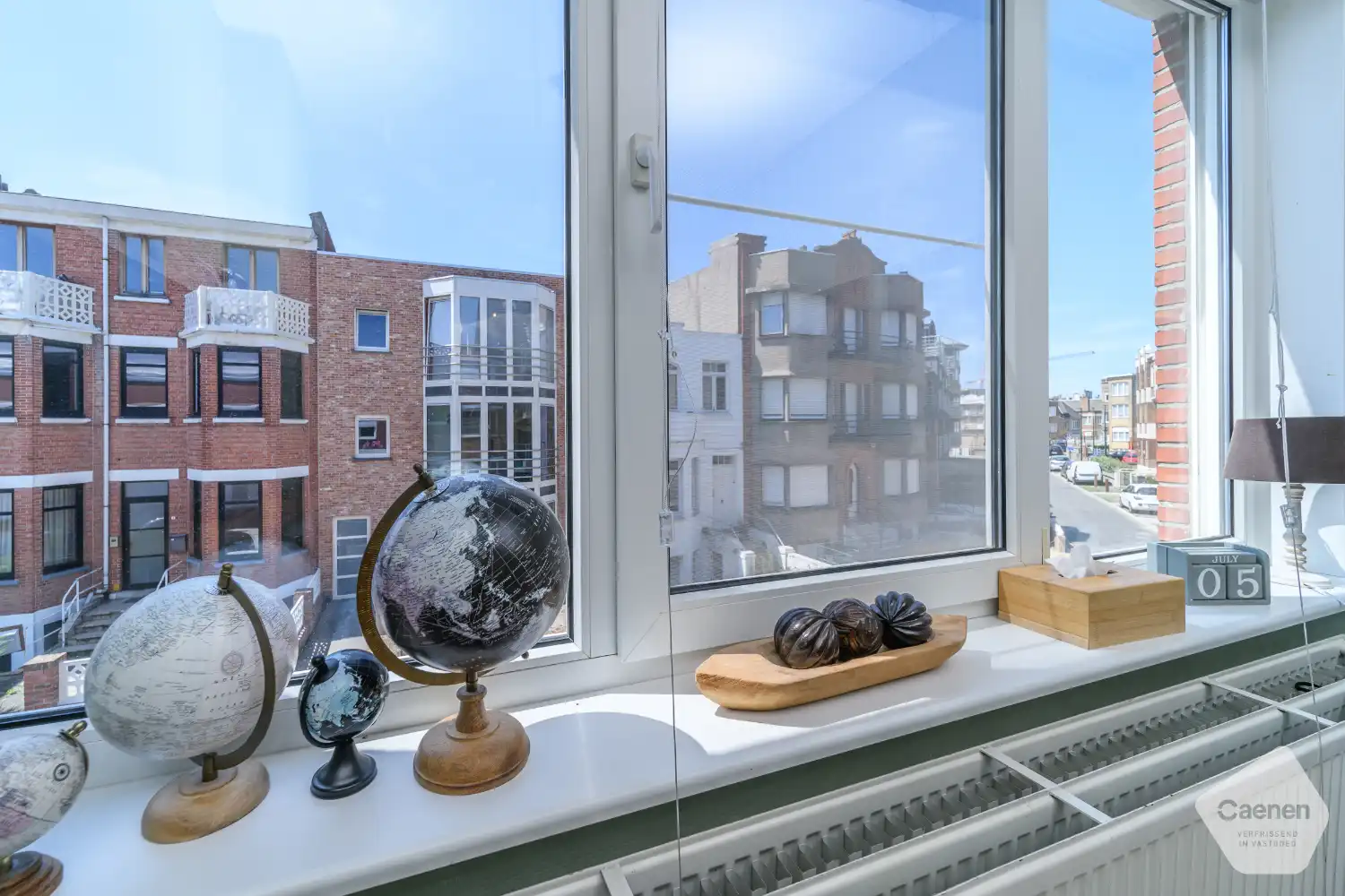 Te koop: Gezellig en modern instapklaar 1-slaapkamerappartement in het hart van De Panne foto 2