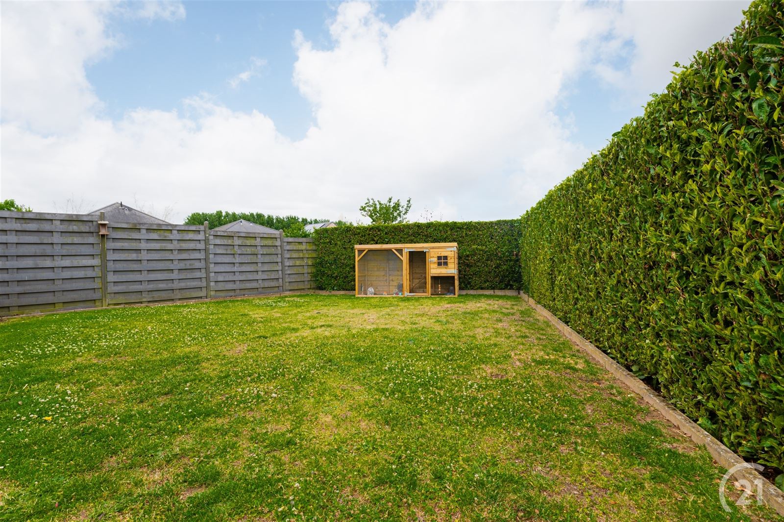 Moderne,  luxueuse  3 gevelwoning met tuin en carport op 3 are 77 foto 28