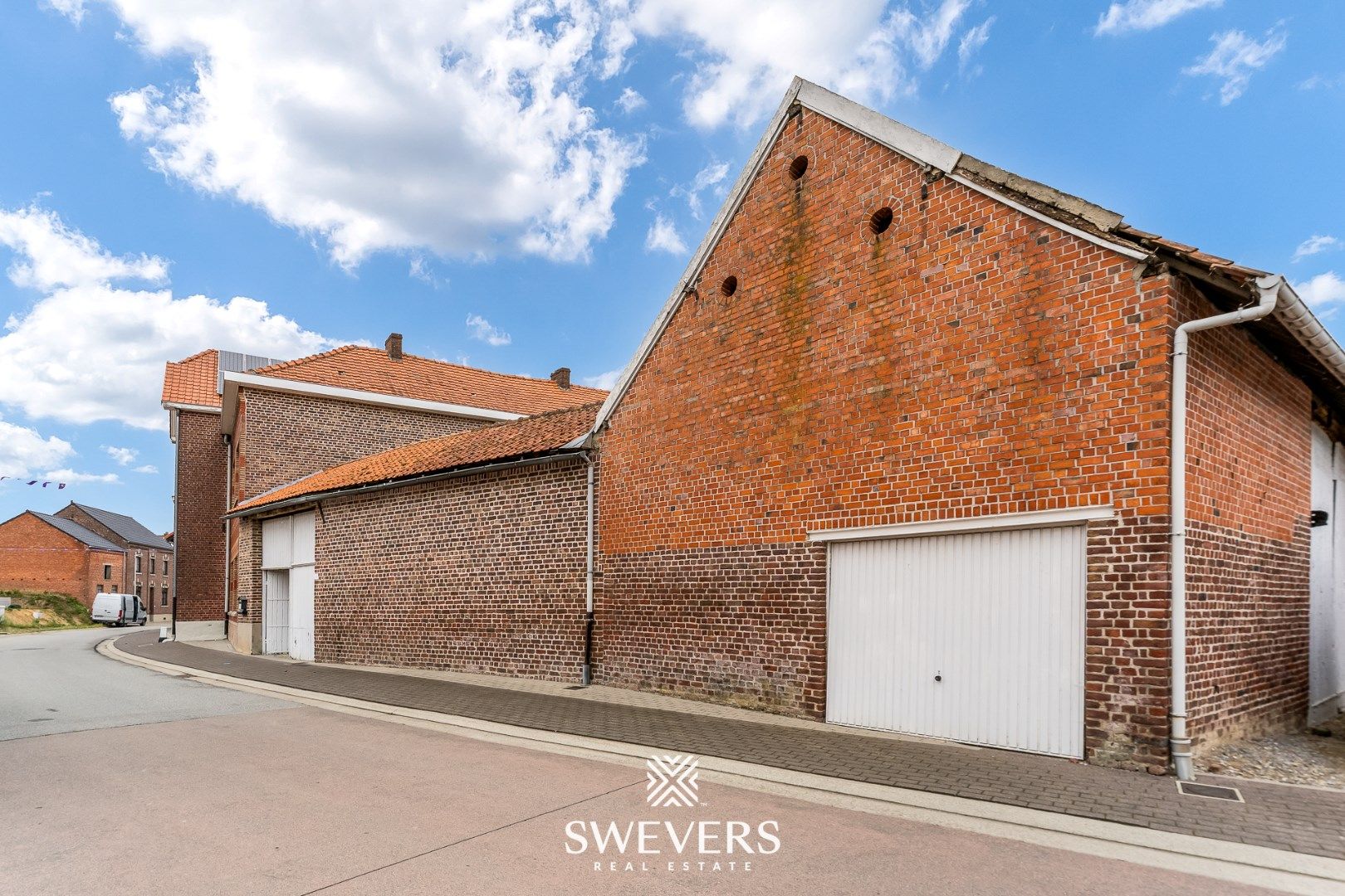 Te renoveren hoeve met charme op ruim perceel in Wellen foto 31