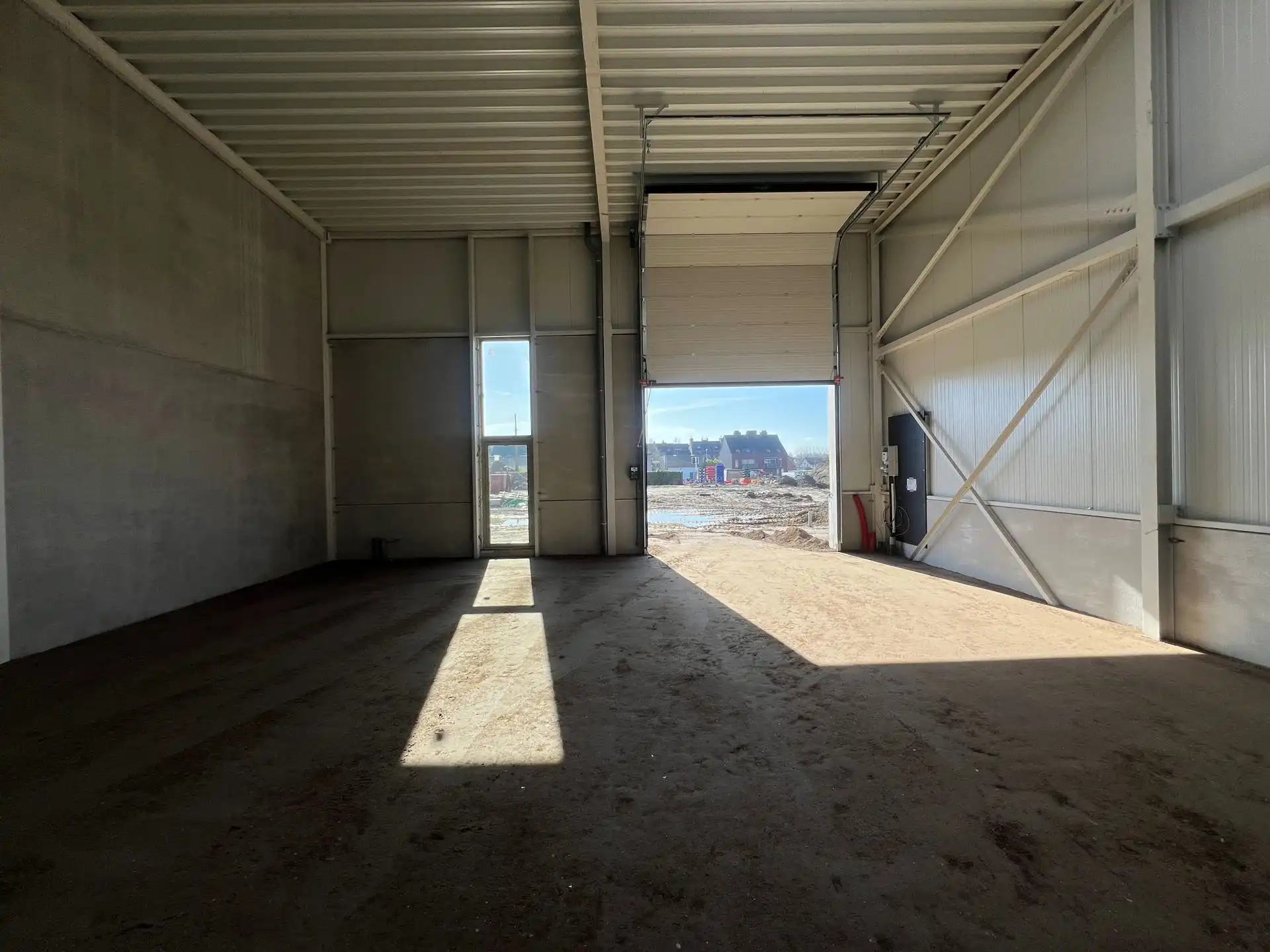 NIEUWBOUW KMO-UNIT VAN 144M² TE HUUR IN HALEN foto 9