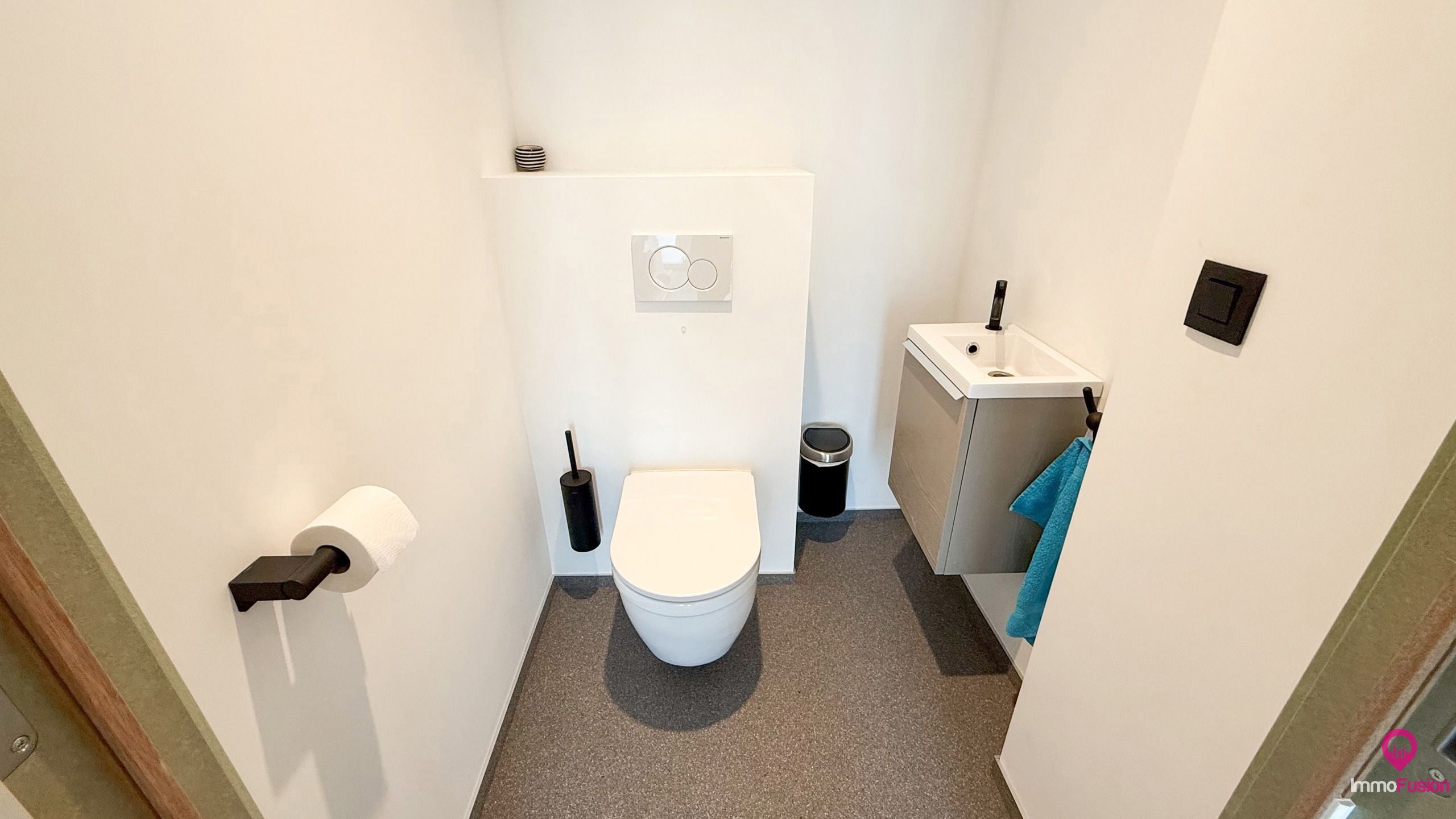 Gerenoveerde woning met veel ruimte en 6 slaapkamers! foto 20