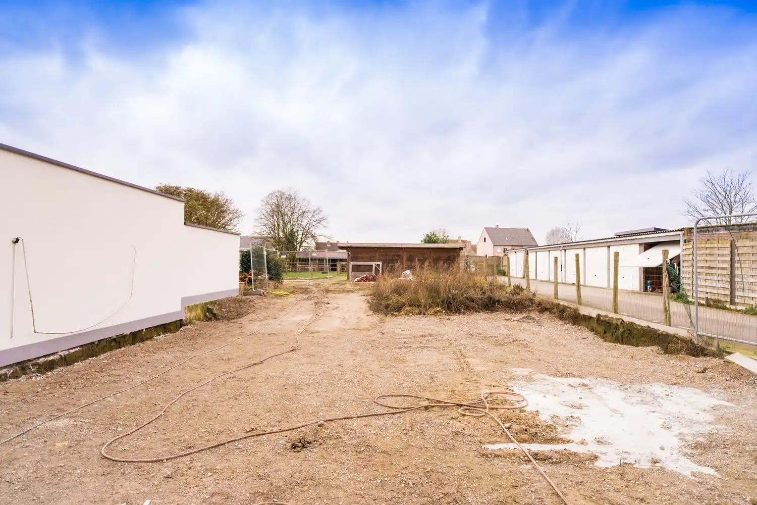 Ruim doorzonappartement nabij het centrum foto 6