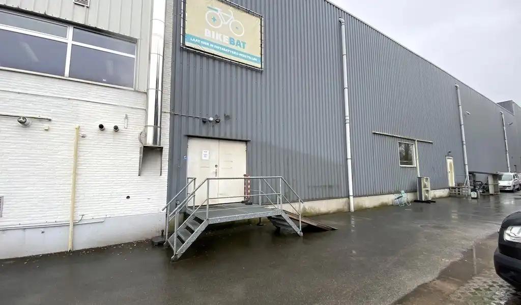 Magazijn te huur op logistieke site te Bornem foto 8