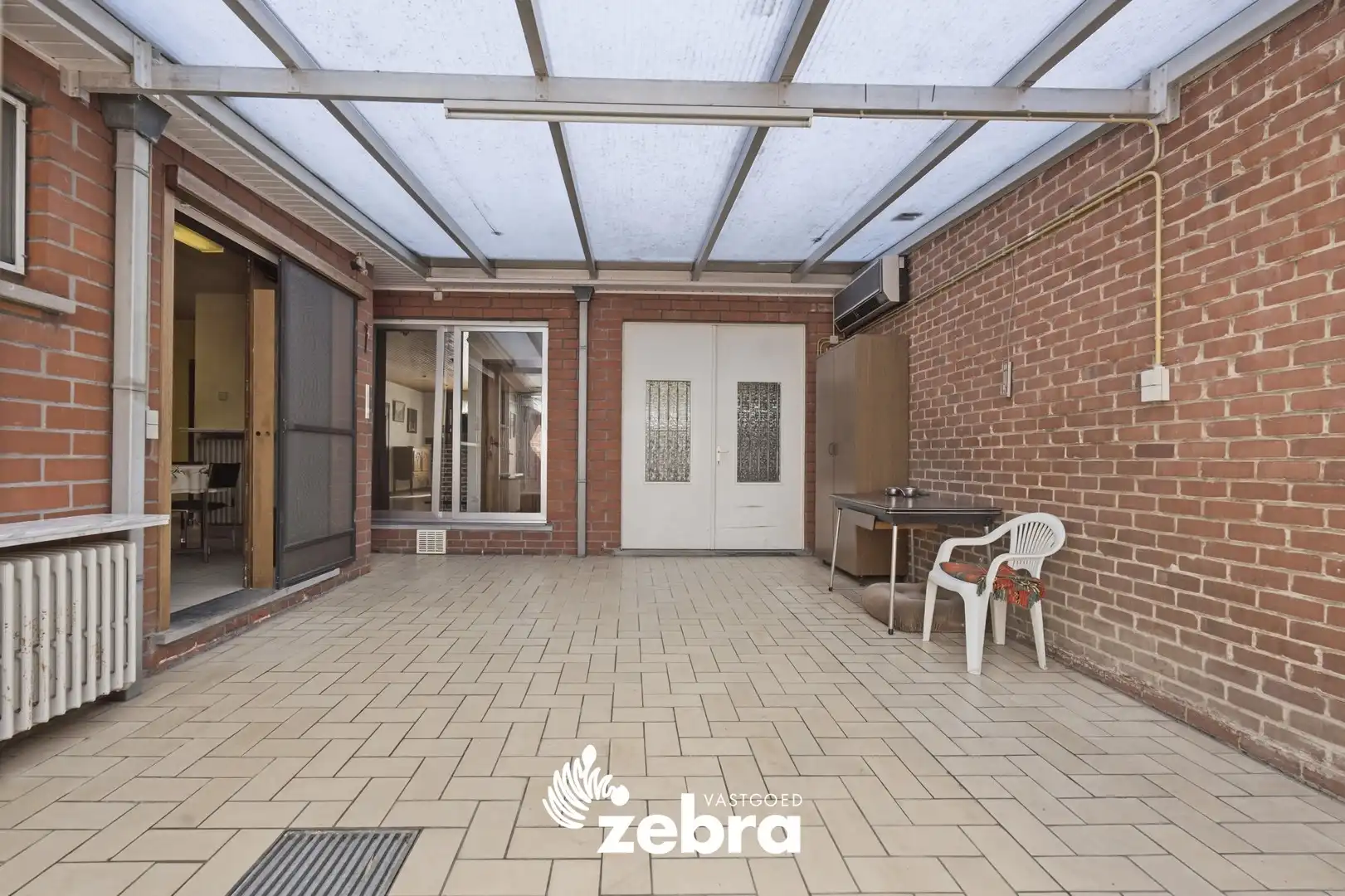 Ruime woning met 4 slaapkamers op een perceel van 601 m² te Meulebeke! foto 12