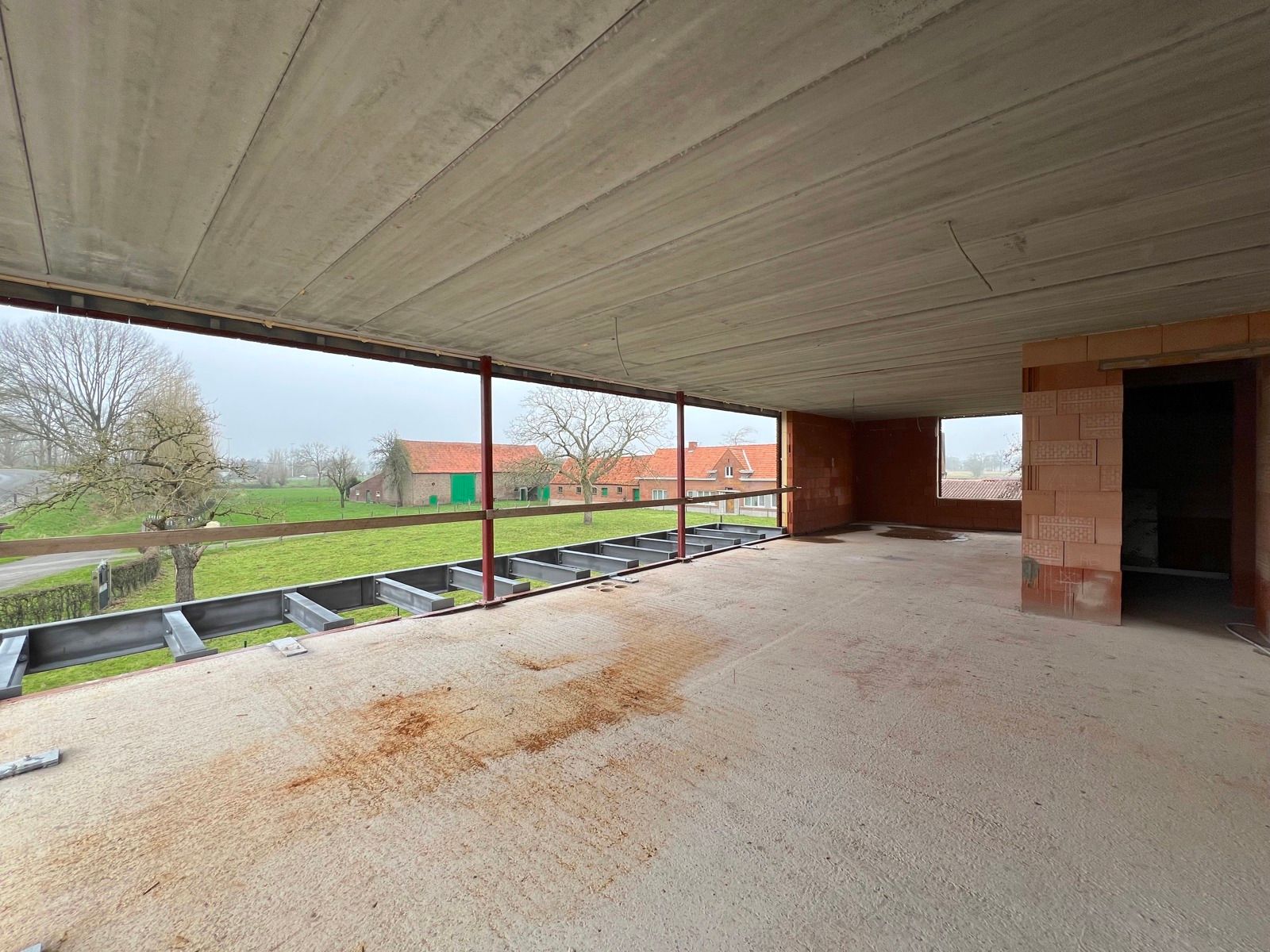 Strakke nieuwbouw met 4 slaapkamers en landelijk zicht foto 9