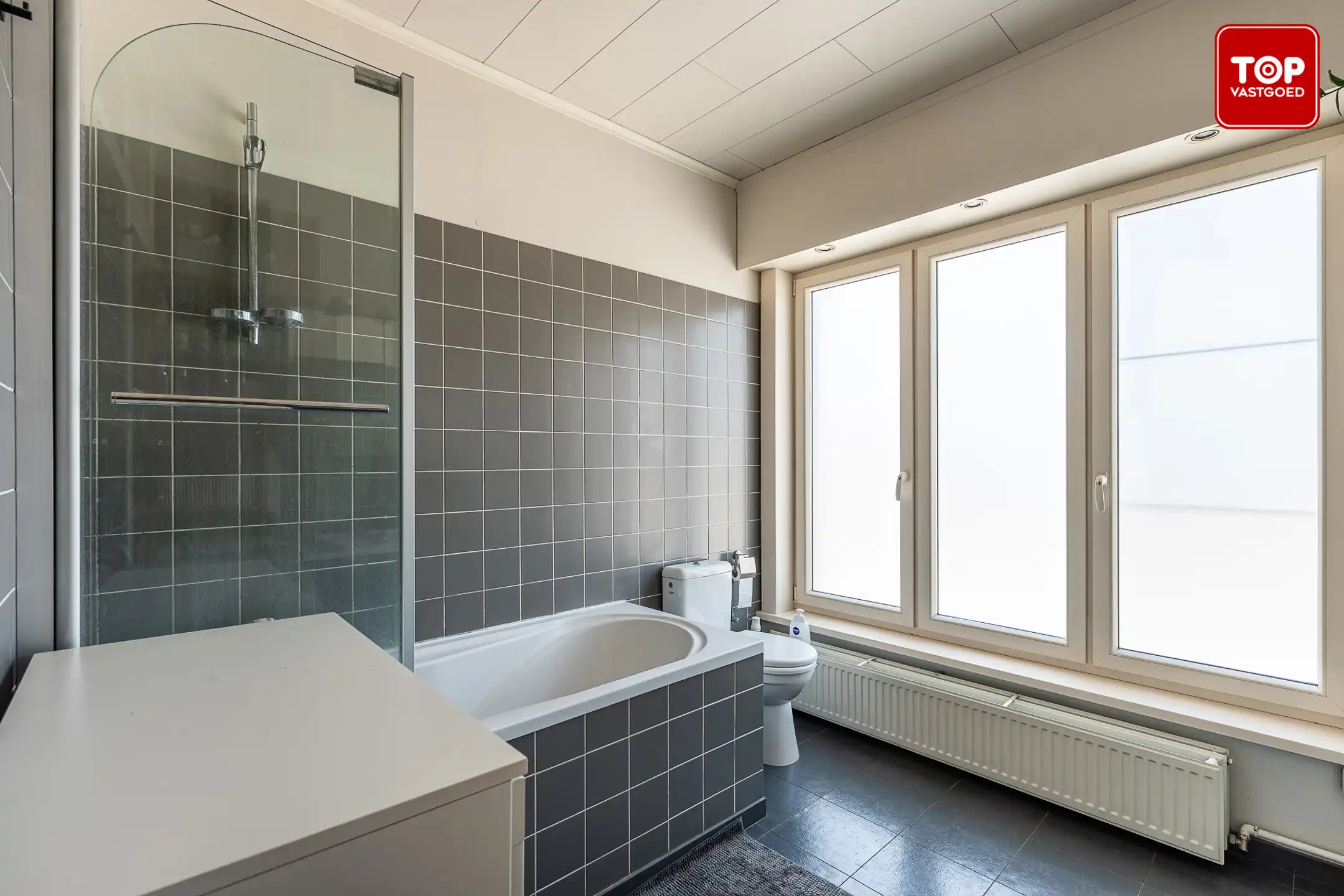Instapklare woning met 4 slaapkamers nabij Gent centrum foto 15