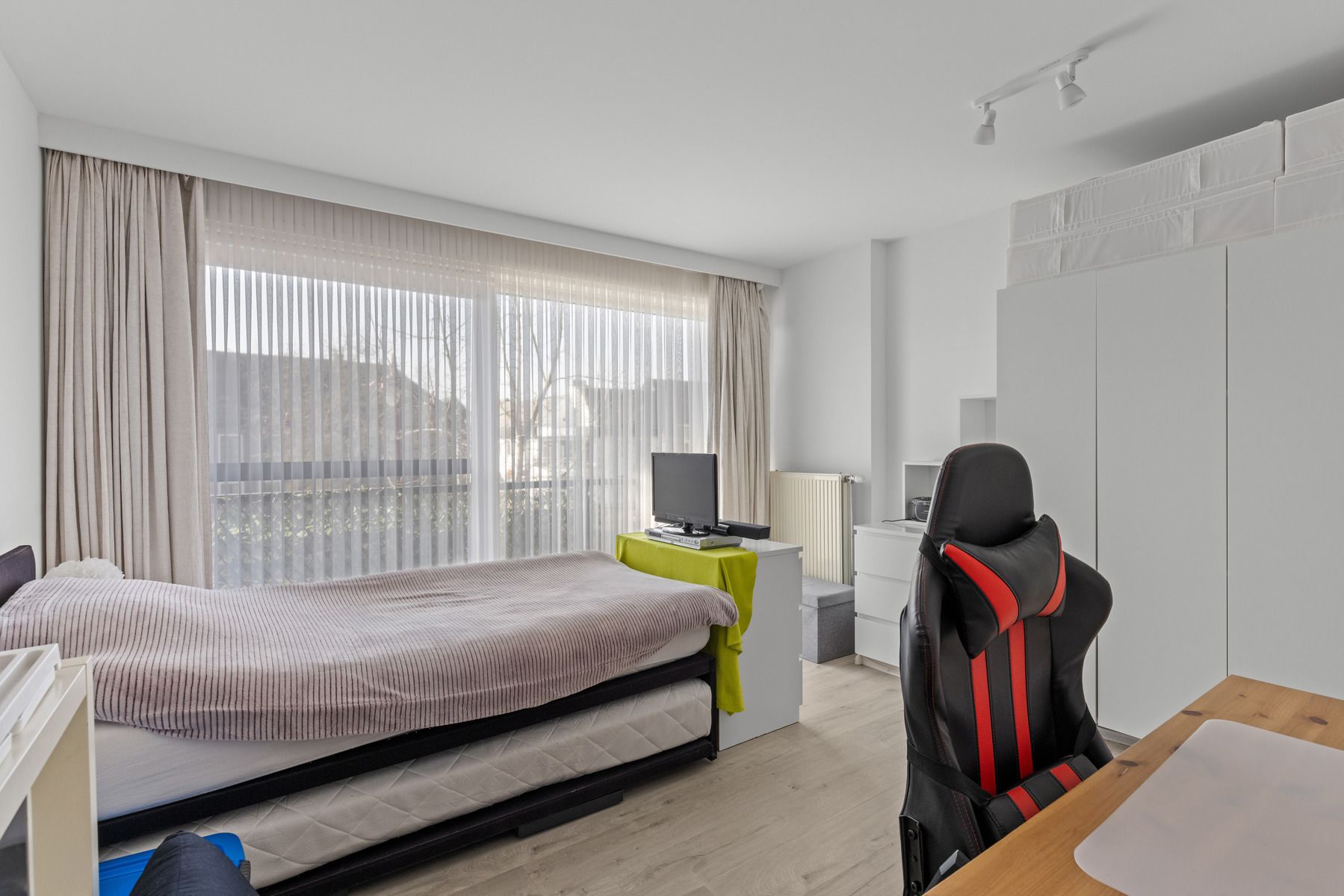 Groot appartement met terras in centrum van Aalter! foto 10