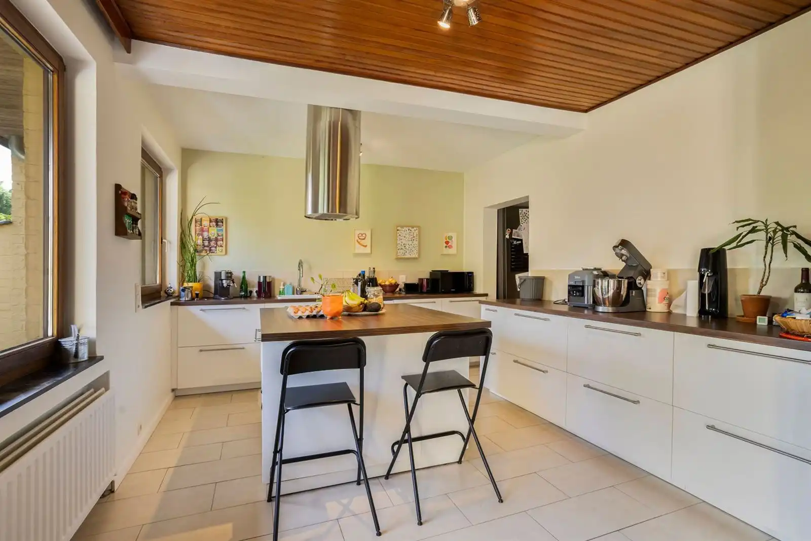 Gerenoveerde woning met tuin en 3 grote slaapkamers  foto 15