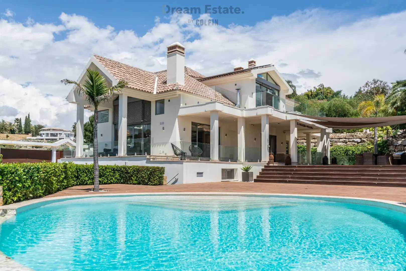 Frontline Villa in La Alqueria foto {{pictureIndex}}