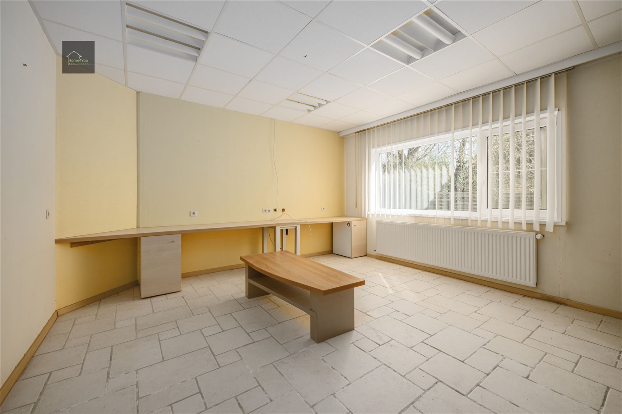  Multifunctioneel bedrijfsgebouw met toonzaal, magazijn, kantoren én woonst op toplocatie. foto 15