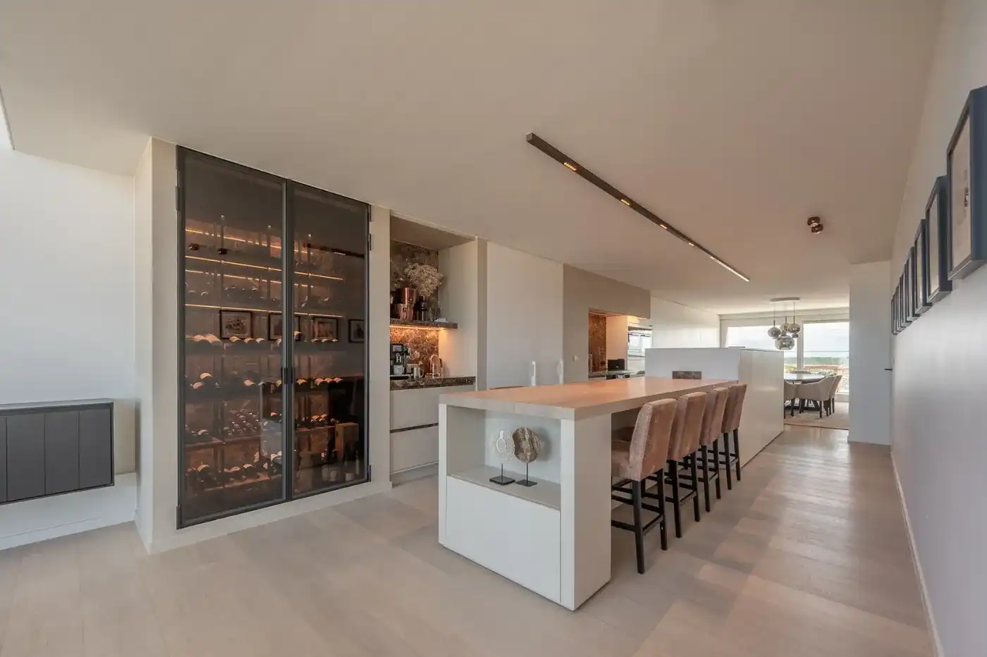 Uitzonderlijk duplex-penthouse met mezzanine en panoramisch zeezicht foto 11