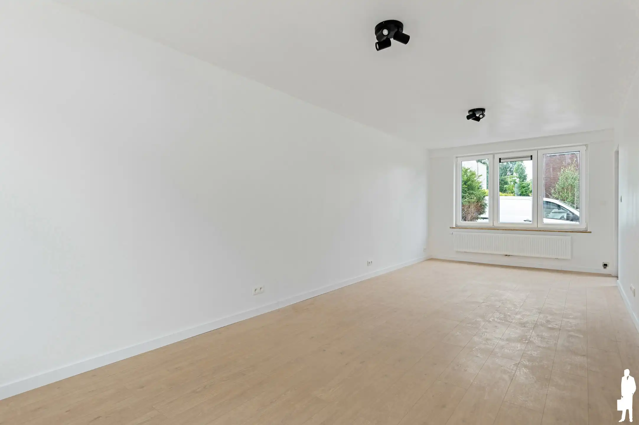 Instapklare gerenoveerde gezinswoning met 3 slaapkamers en diepe tuin nabij het centrum van Kalmthout foto 7