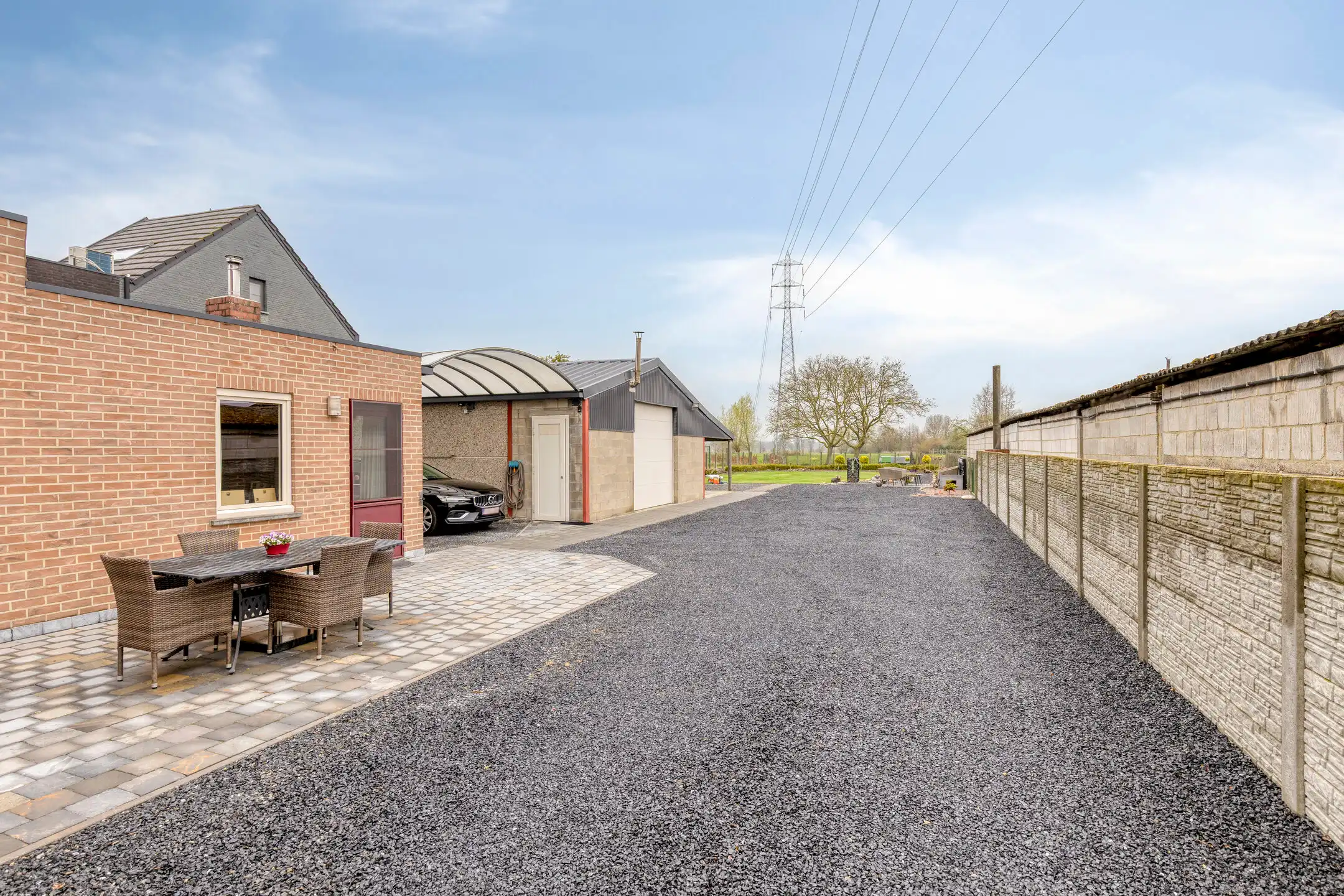 Instapklare woning met loods op 11are foto 16