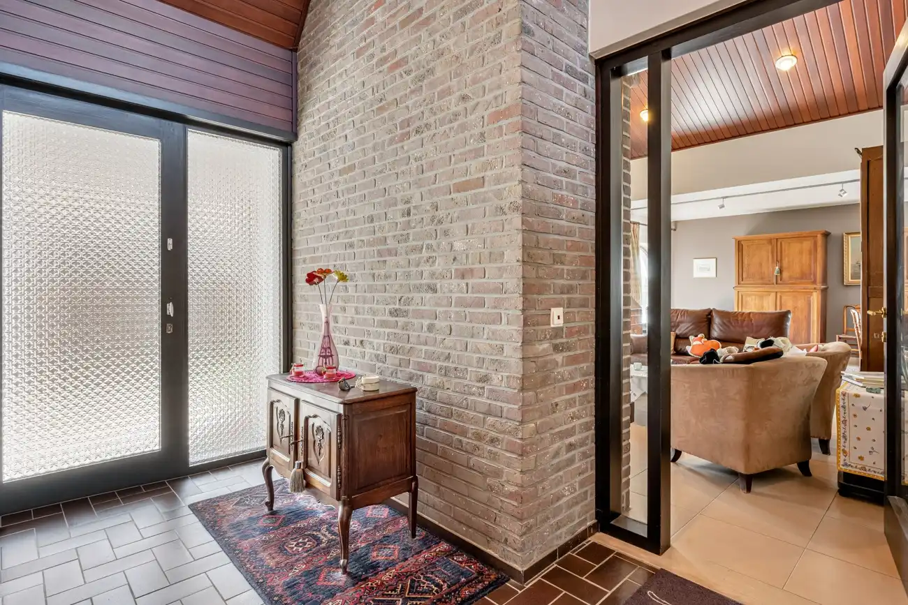 Architecturale gelijkvloerse open woning met inpandige garage op toplocatie nabij het centrum van Lochristi! foto 9