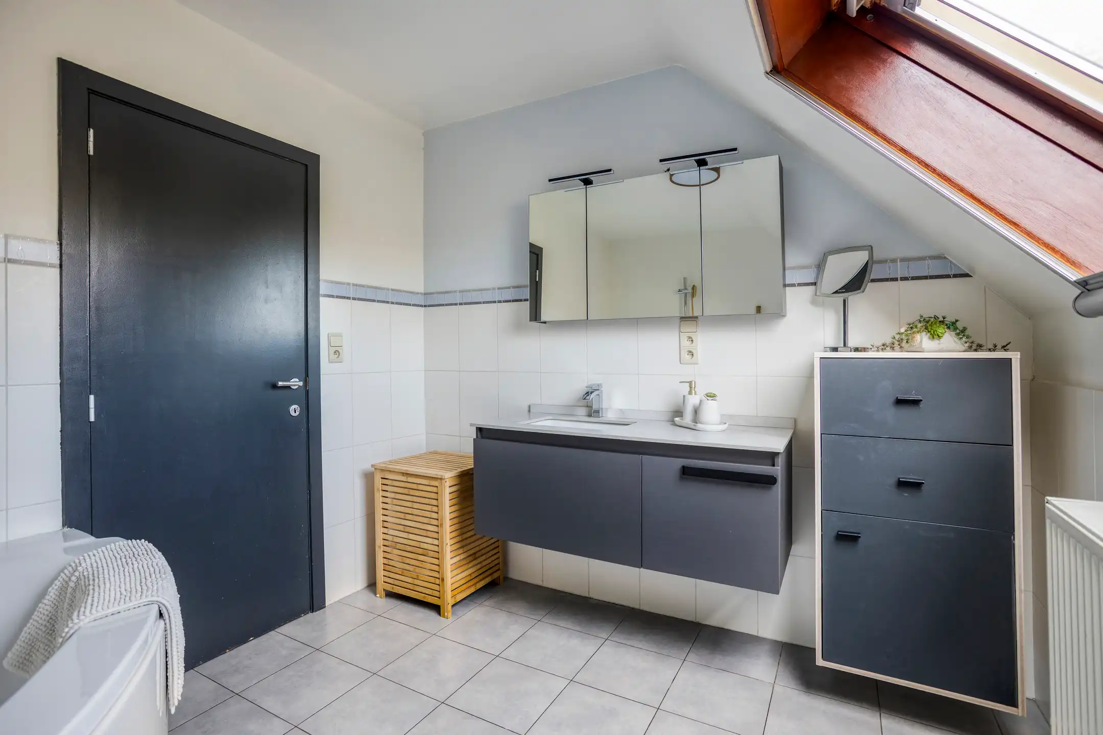 Open bebouwing met 3 slaapkamers te Wezemaal foto 16