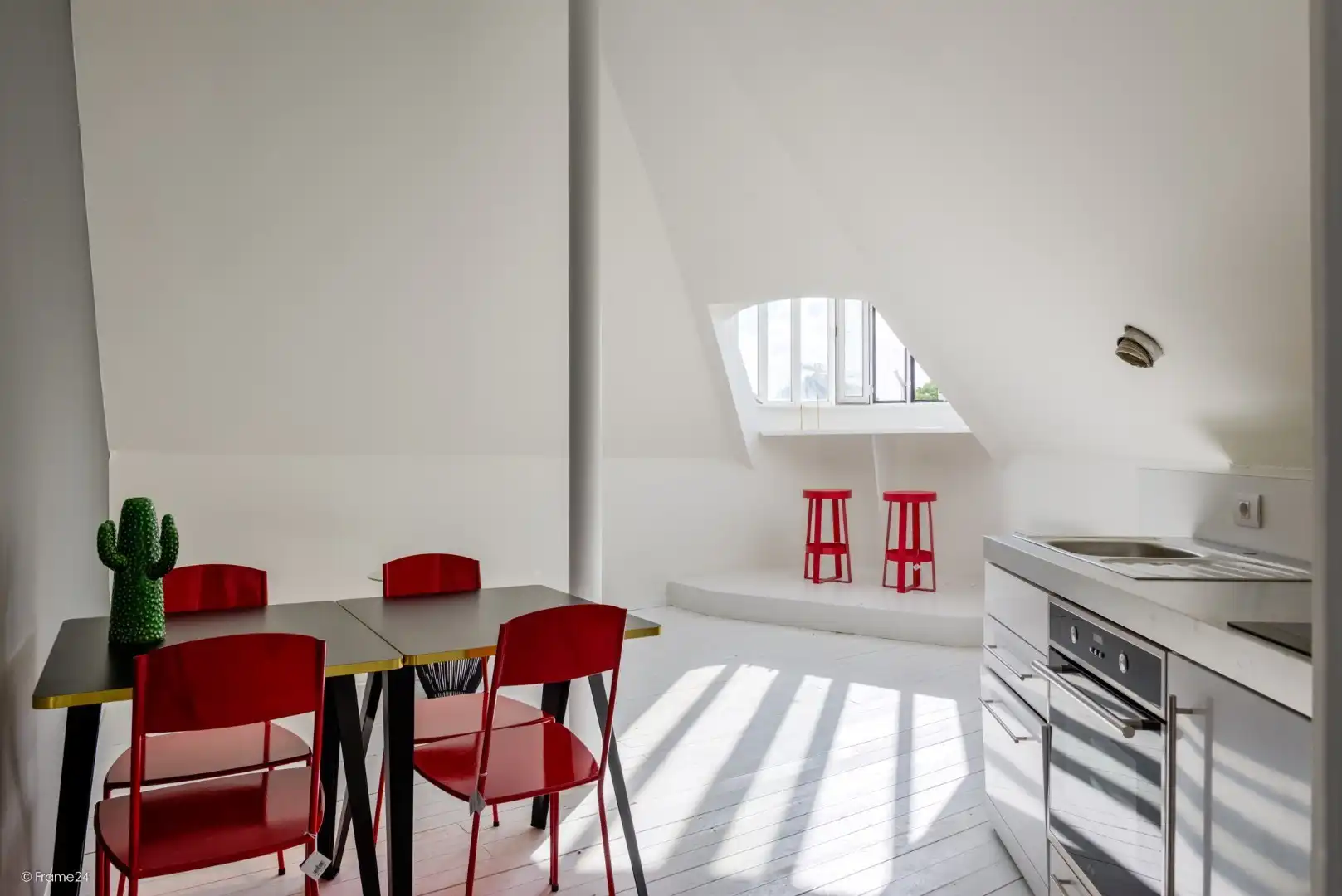 Iconisch hoekgebouw met met uitzonderlijk potentieel foto 26