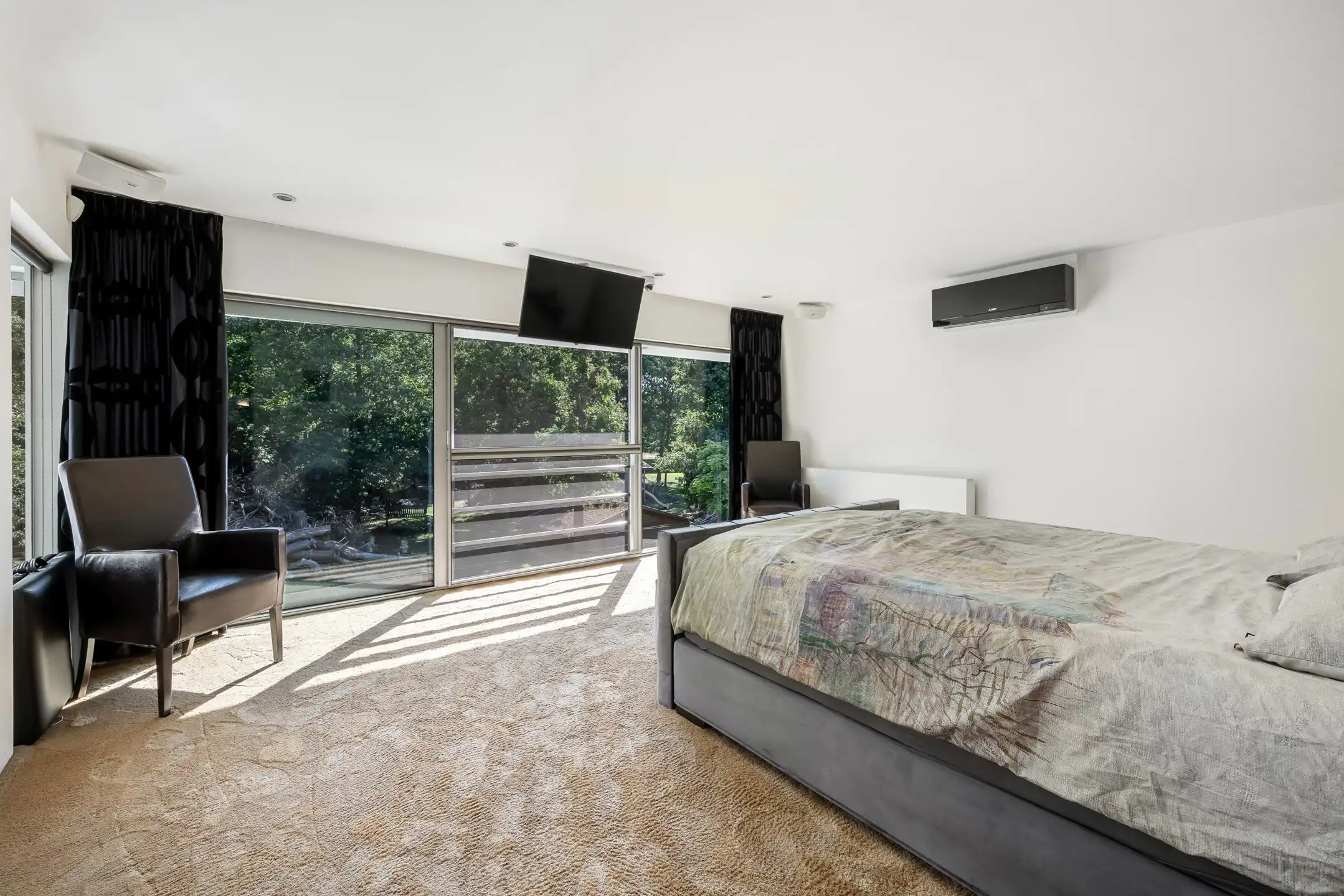 Hoogstaande villa met binnenzwembad te Lanaken foto 18