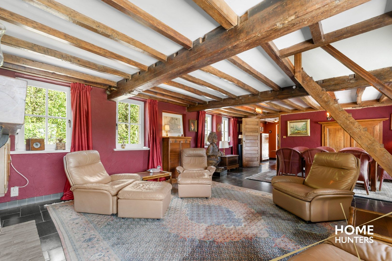 Exclusieve villa met gastenverblijf en panoramische zichten foto 11