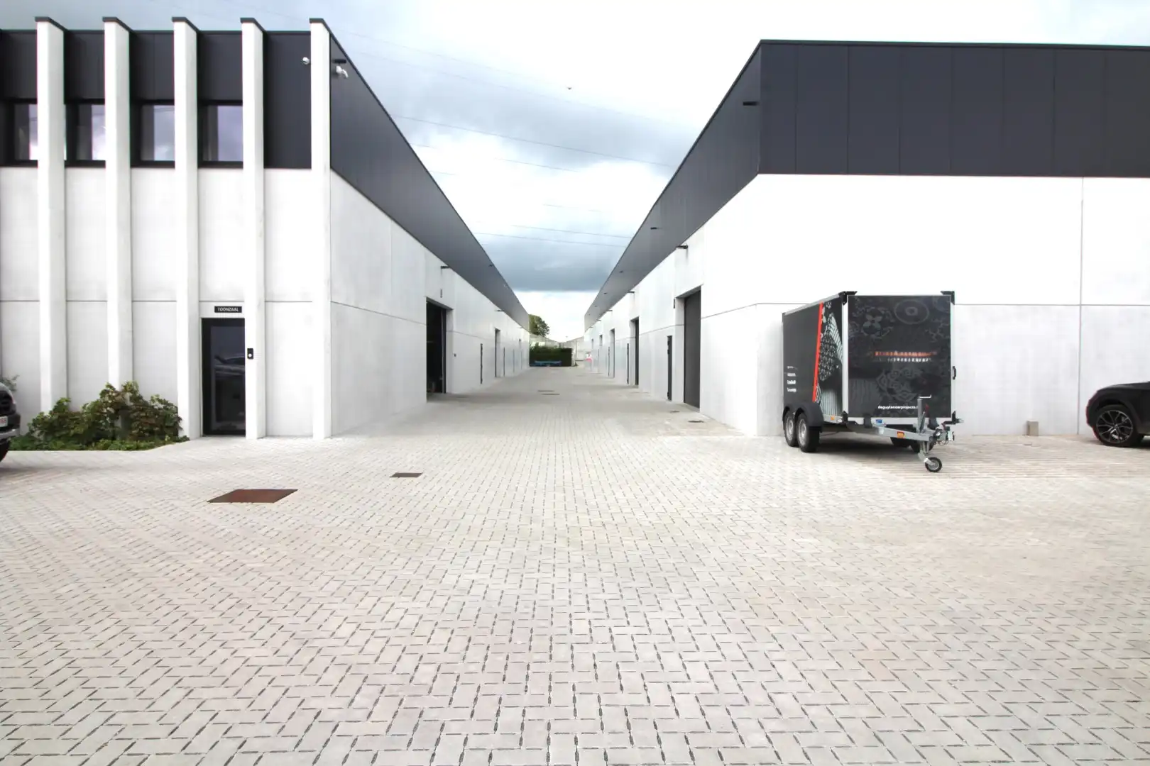 bedrijventerrein Kunstdal | uitstekend gelegen KMO-unit van 263m² foto 8