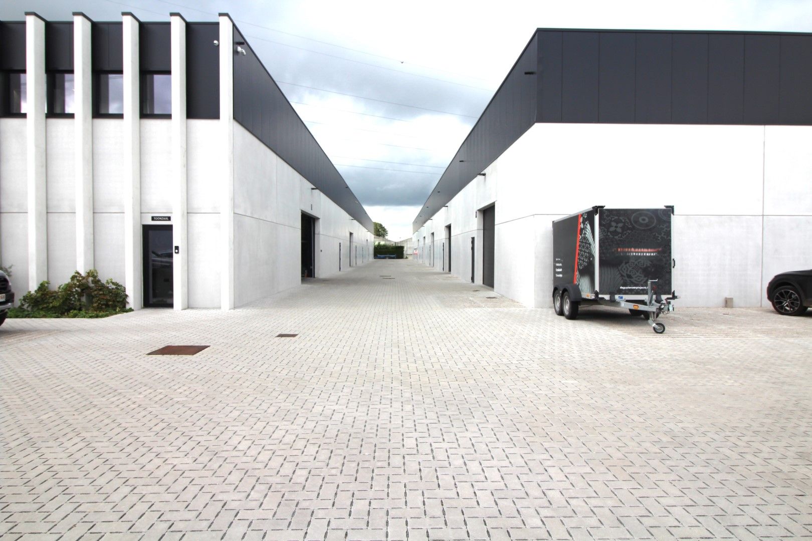 bedrijventerrein Kunstdal | uitstekend gelegen KMO-unit van 263m² foto 8