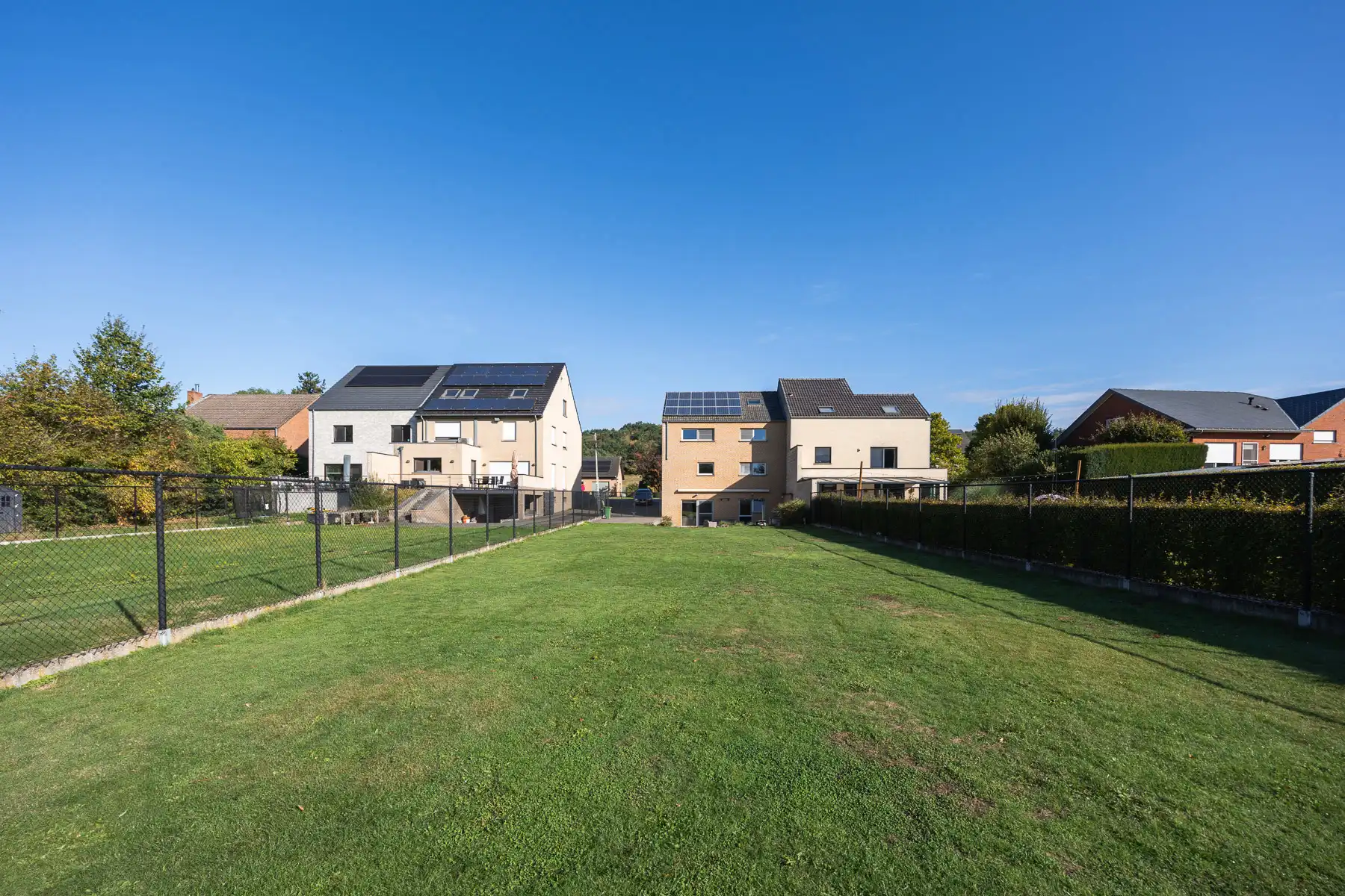 Ruime energiezuinige woning met 6 SLPK's en diepe tuin foto 26