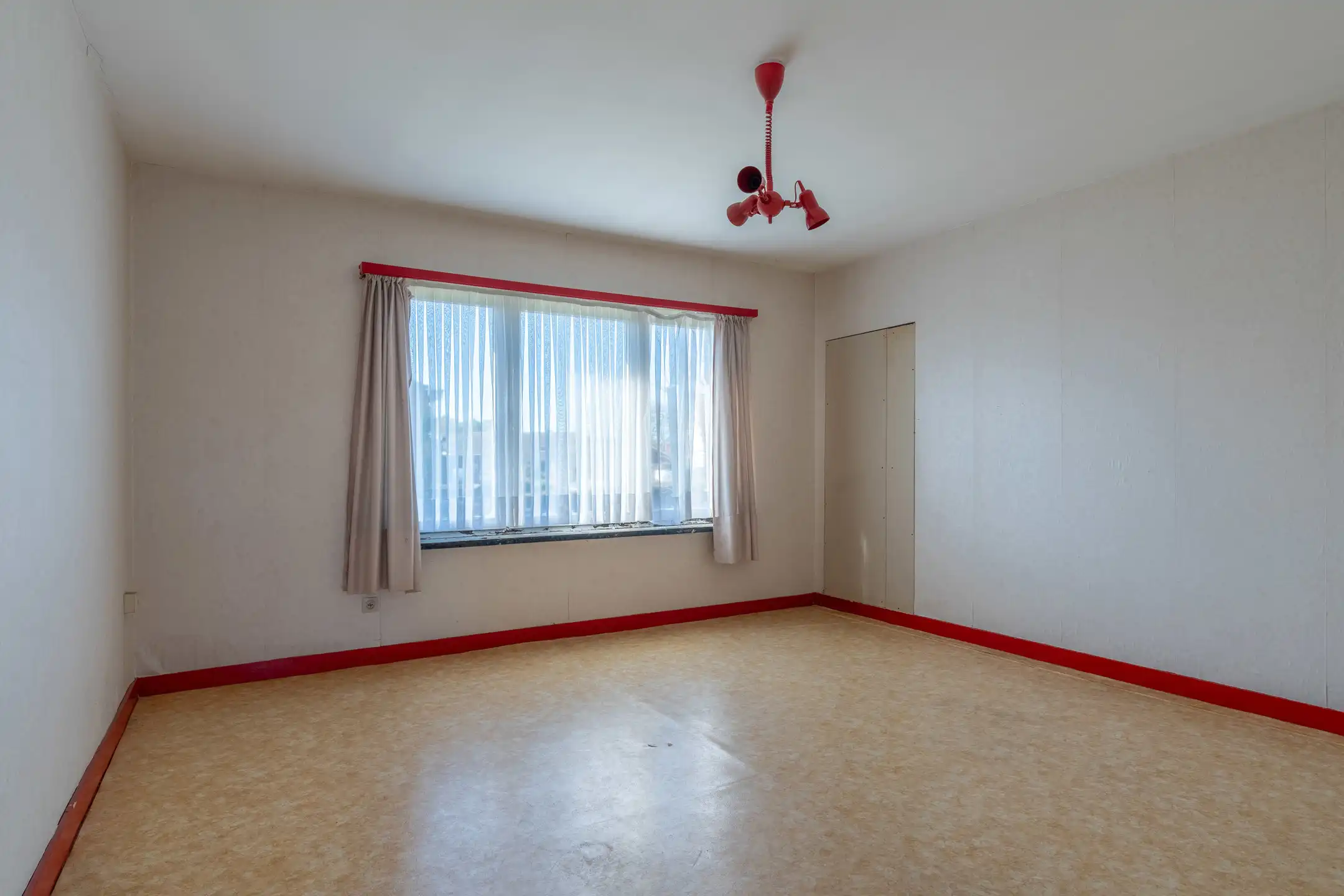 Te renoveren woning met veel potentieel te Kasterlee foto 25