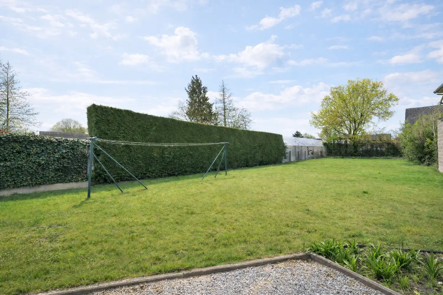 Charmante halfopen bebouwing vlakbij Maastricht met uitbreidingsmogelijkheden. foto 4