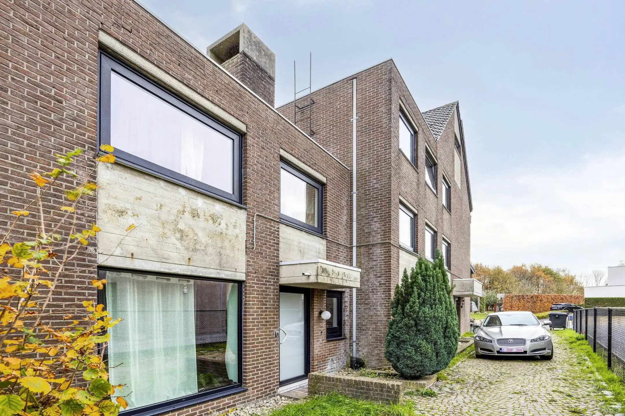 Opbrengsteigendom met 9 studentenkamers en duplex-appartement te Hasselt foto 21