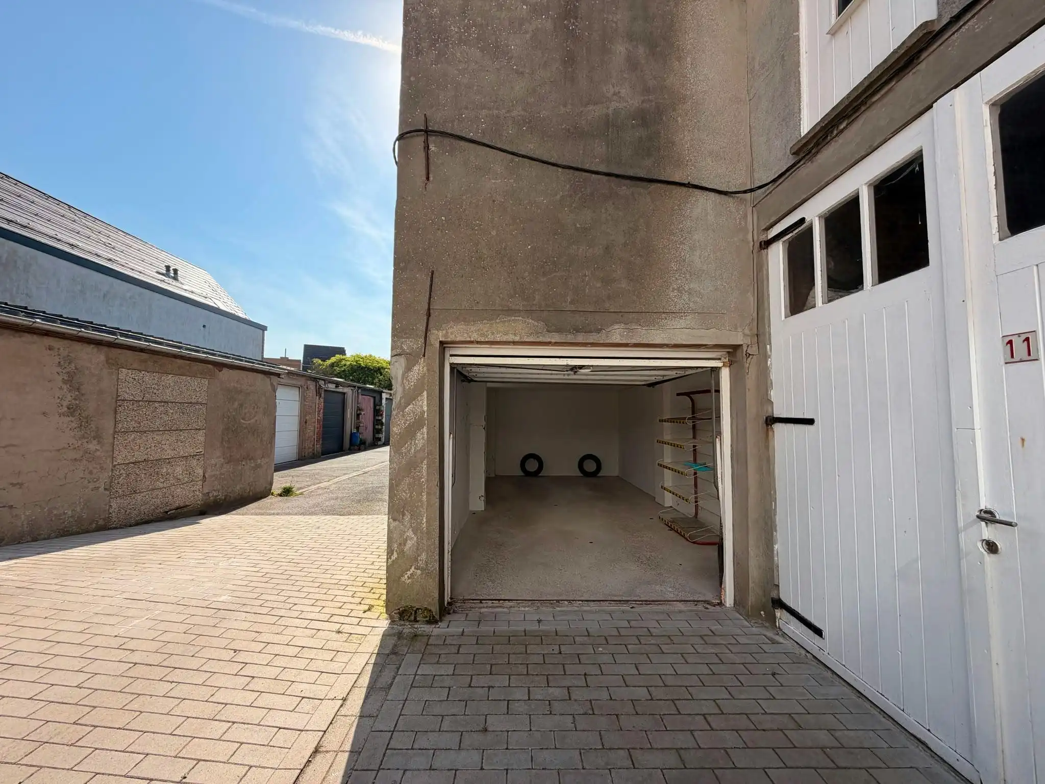 Ruime garagebox te koop te Blankenberge foto 6
