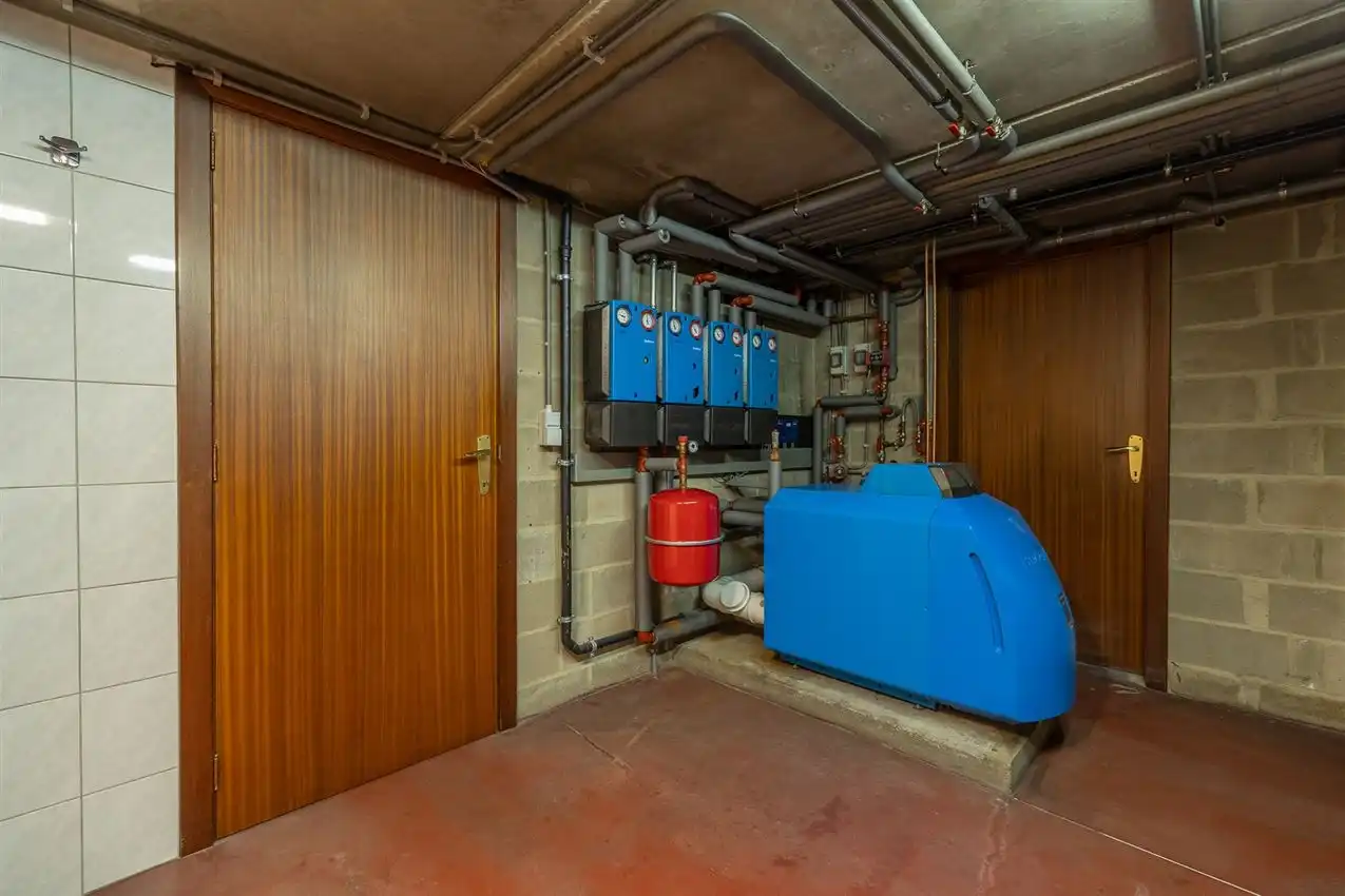 Villa grenzend aan agrarisch gebied met 4slk en opslag foto 47